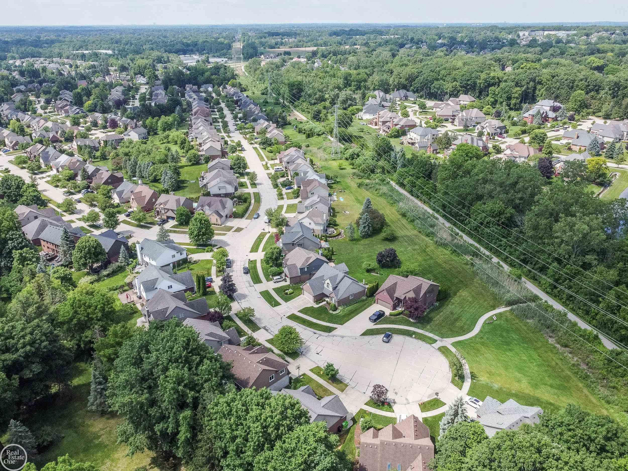 57667 Yorkshire Court, Washington, MI — Photo 58