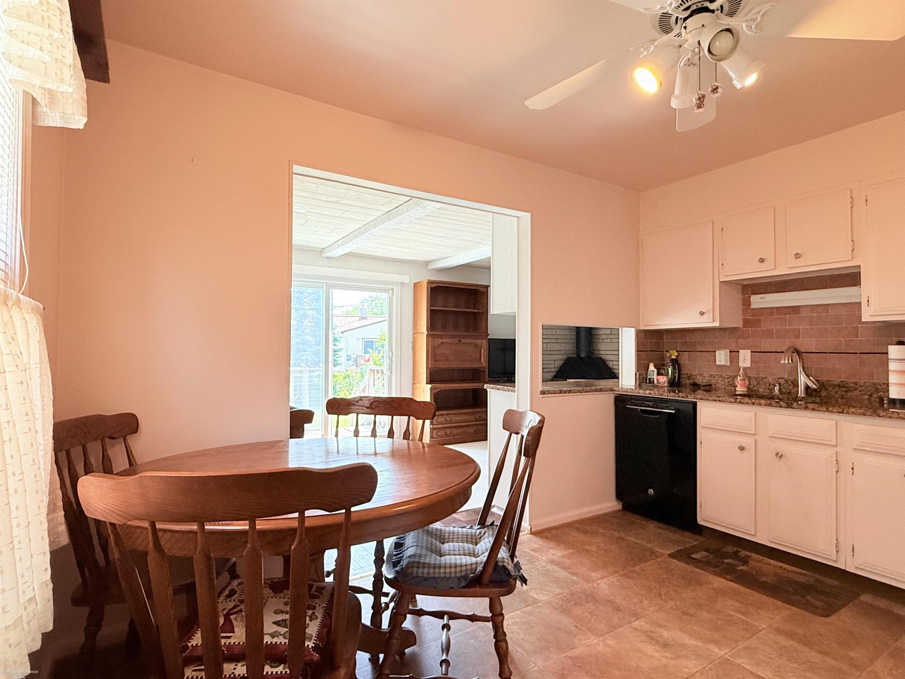 536 E Shevlin Avenue, MI 48030 — Photo 4