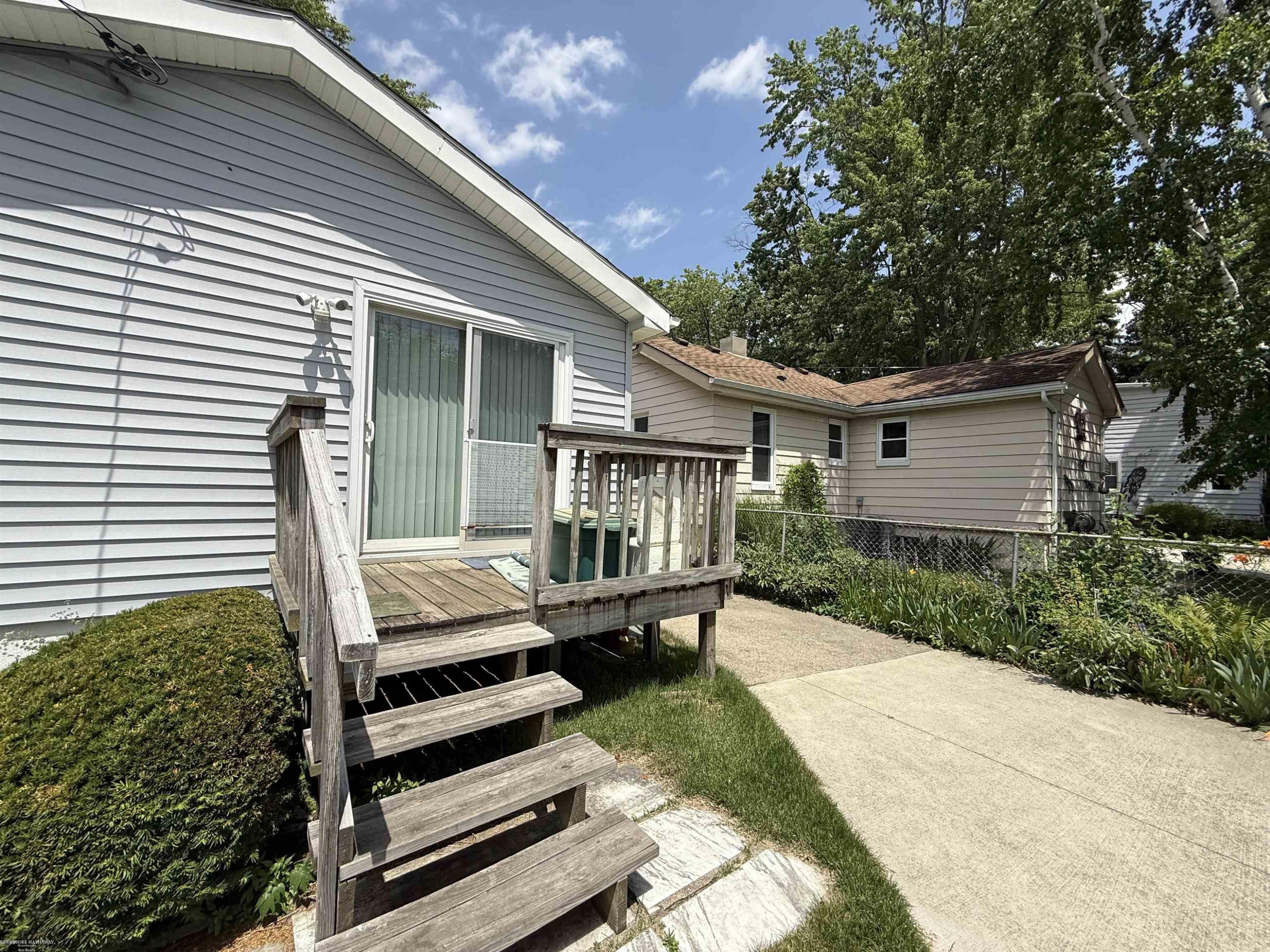 536 E Shevlin Avenue, MI 48030 — Photo 13
