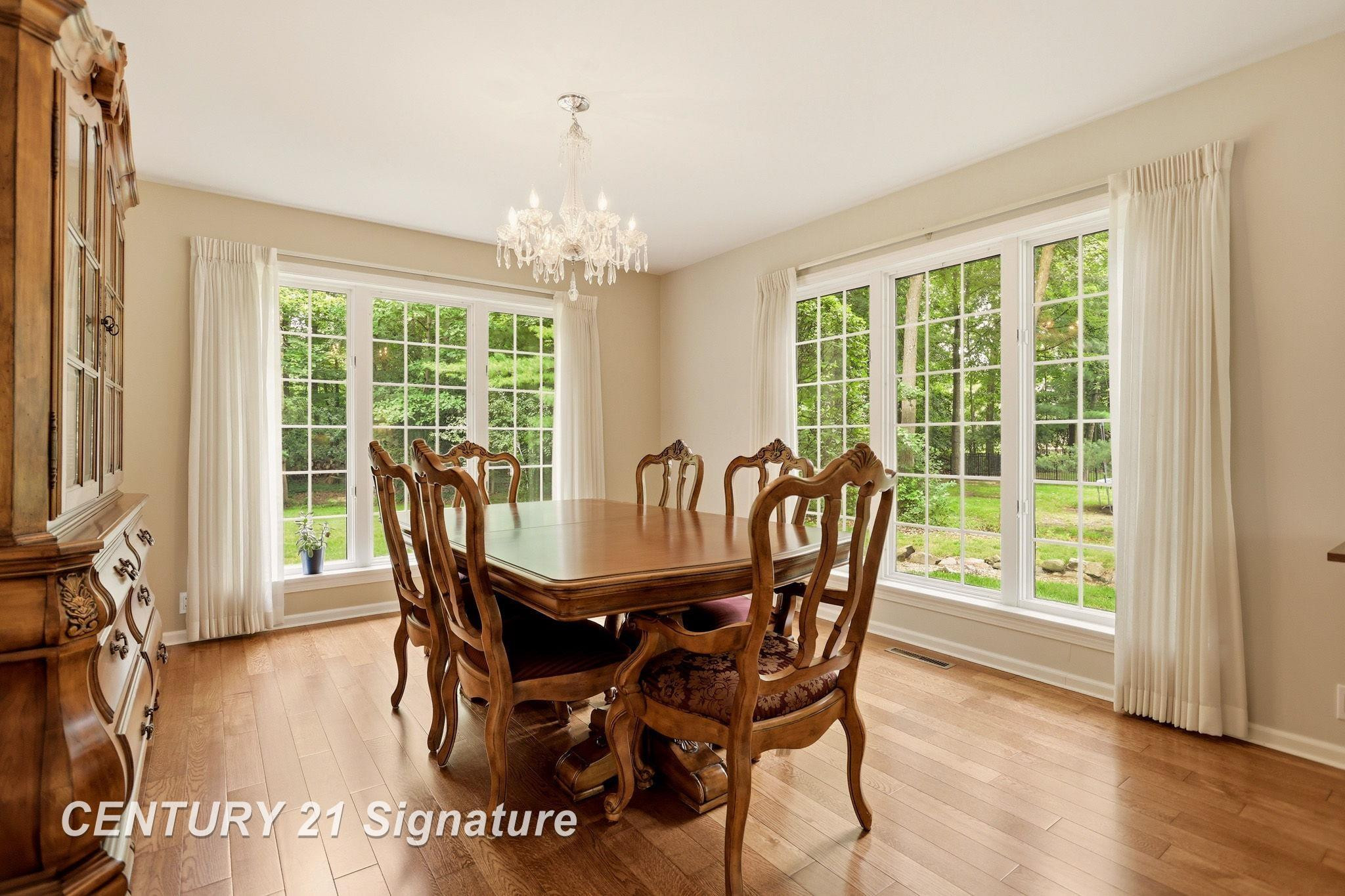 4210 Maple Woods West Drive, Saginaw, MI 48603 — Photo 12