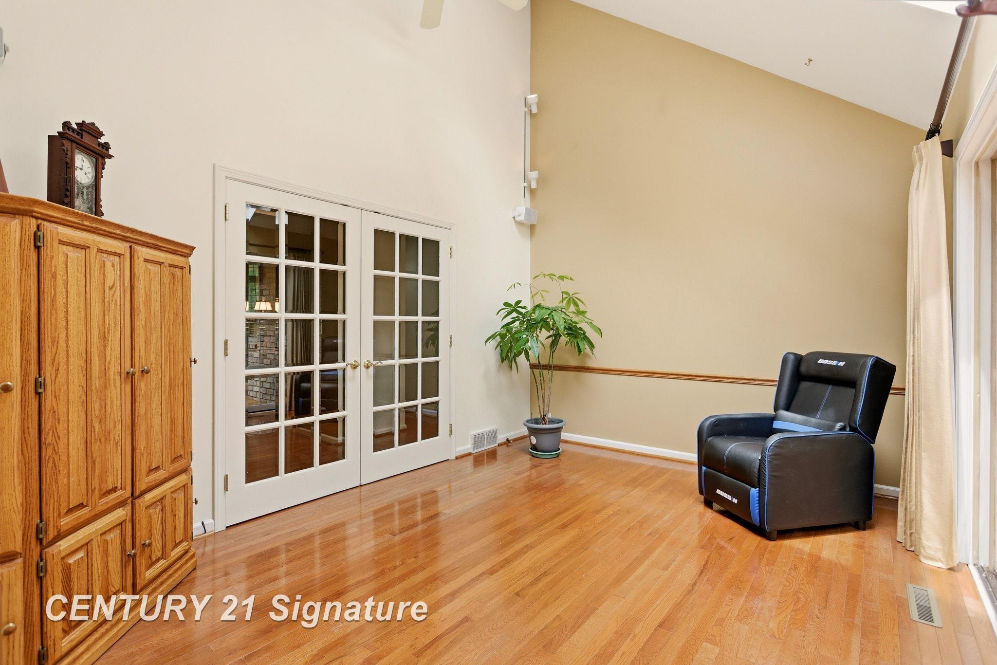 4210 Maple Woods West Drive, Saginaw, MI 48603 — Photo 22