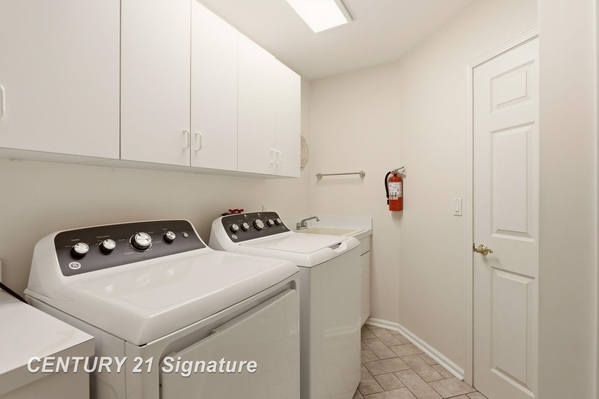 4210 Maple Woods West Drive, Saginaw, MI 48603 — Photo 29