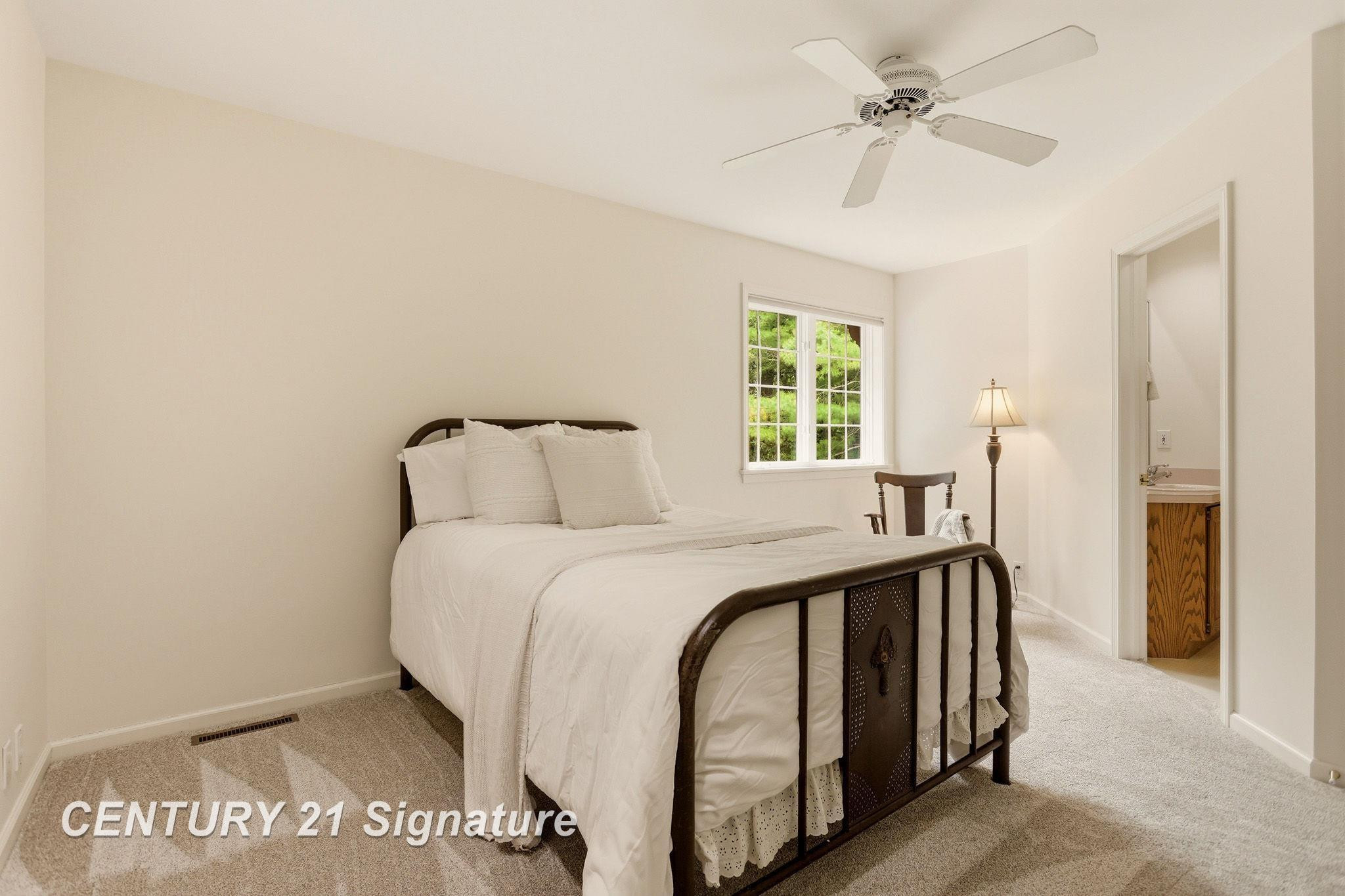 4210 Maple Woods West Drive, Saginaw, MI 48603 — Photo 40