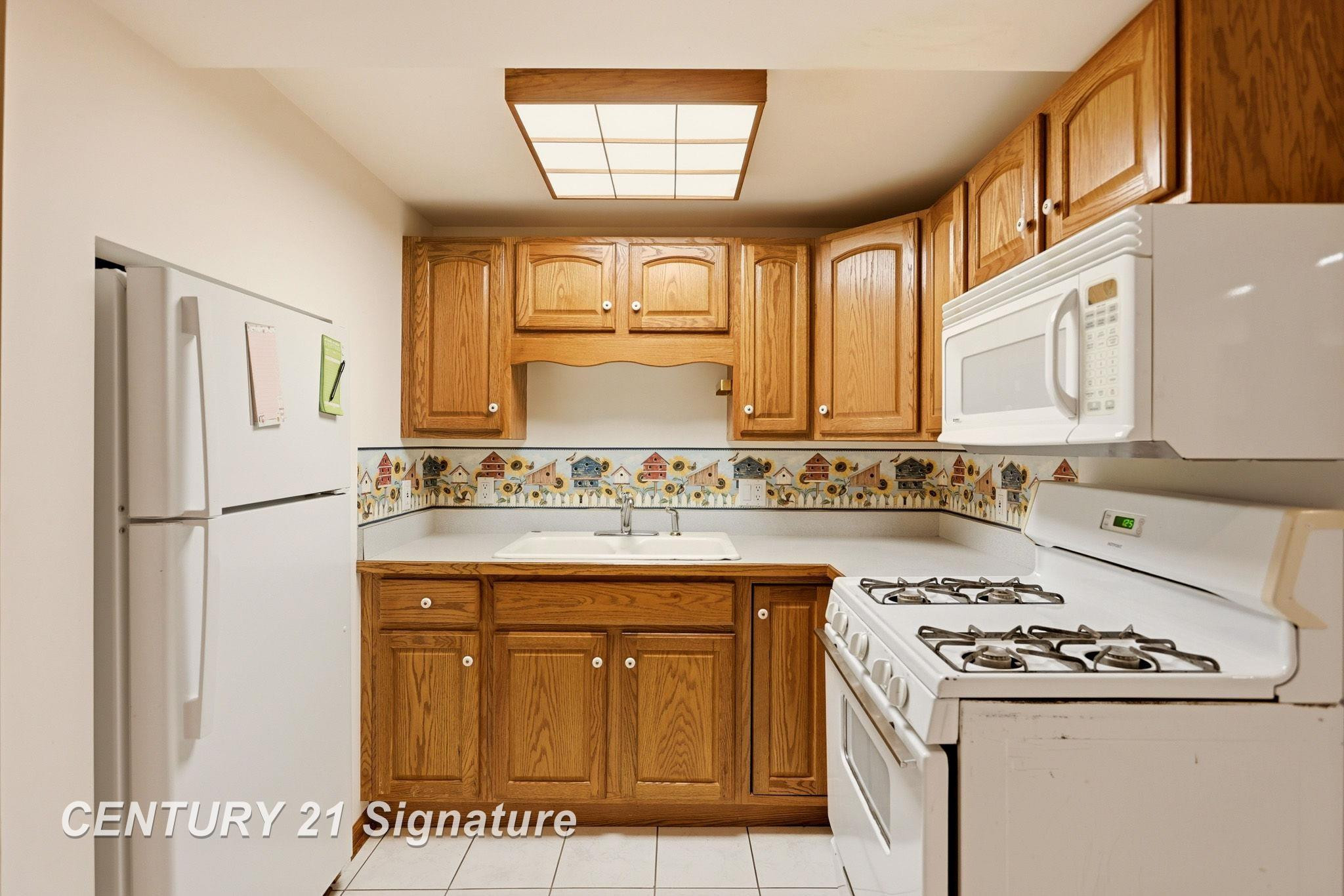 4210 Maple Woods West Drive, Saginaw, MI 48603 — Photo 45