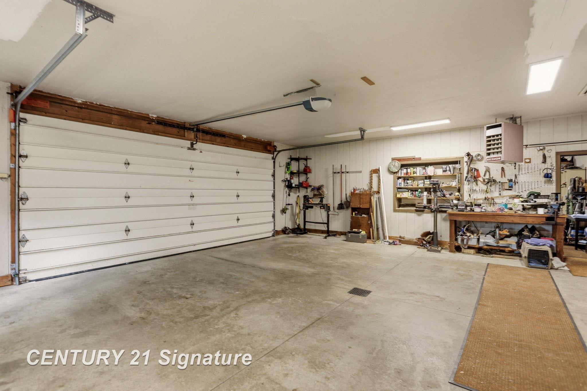4210 Maple Woods West Drive, Saginaw, MI 48603 — Photo 55