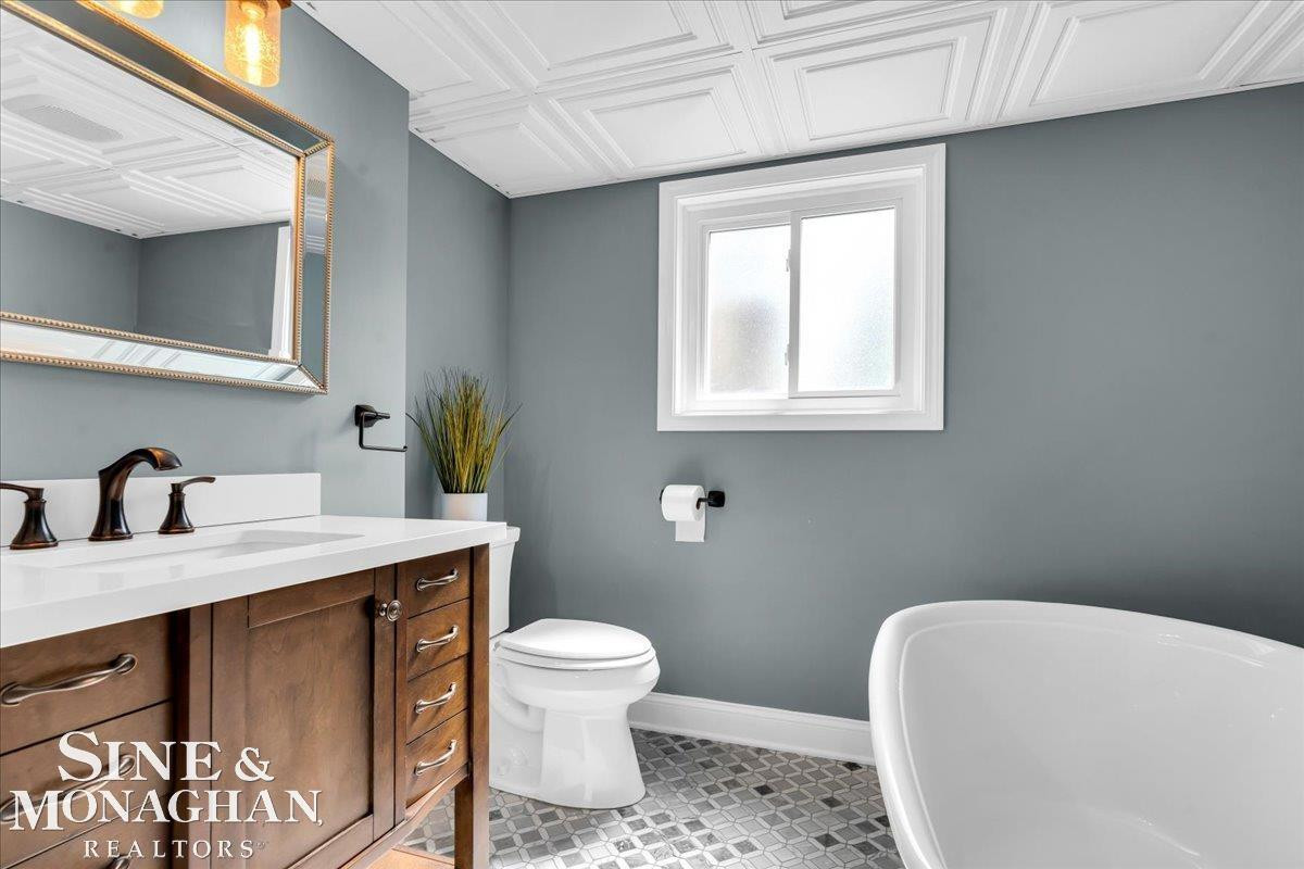 855 Montana Street, Marysville, MI 48040 — Photo 23
