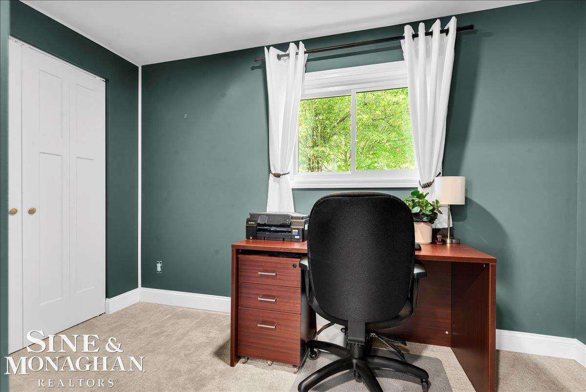 855 Montana Street, Marysville, MI 48040 — Photo 33