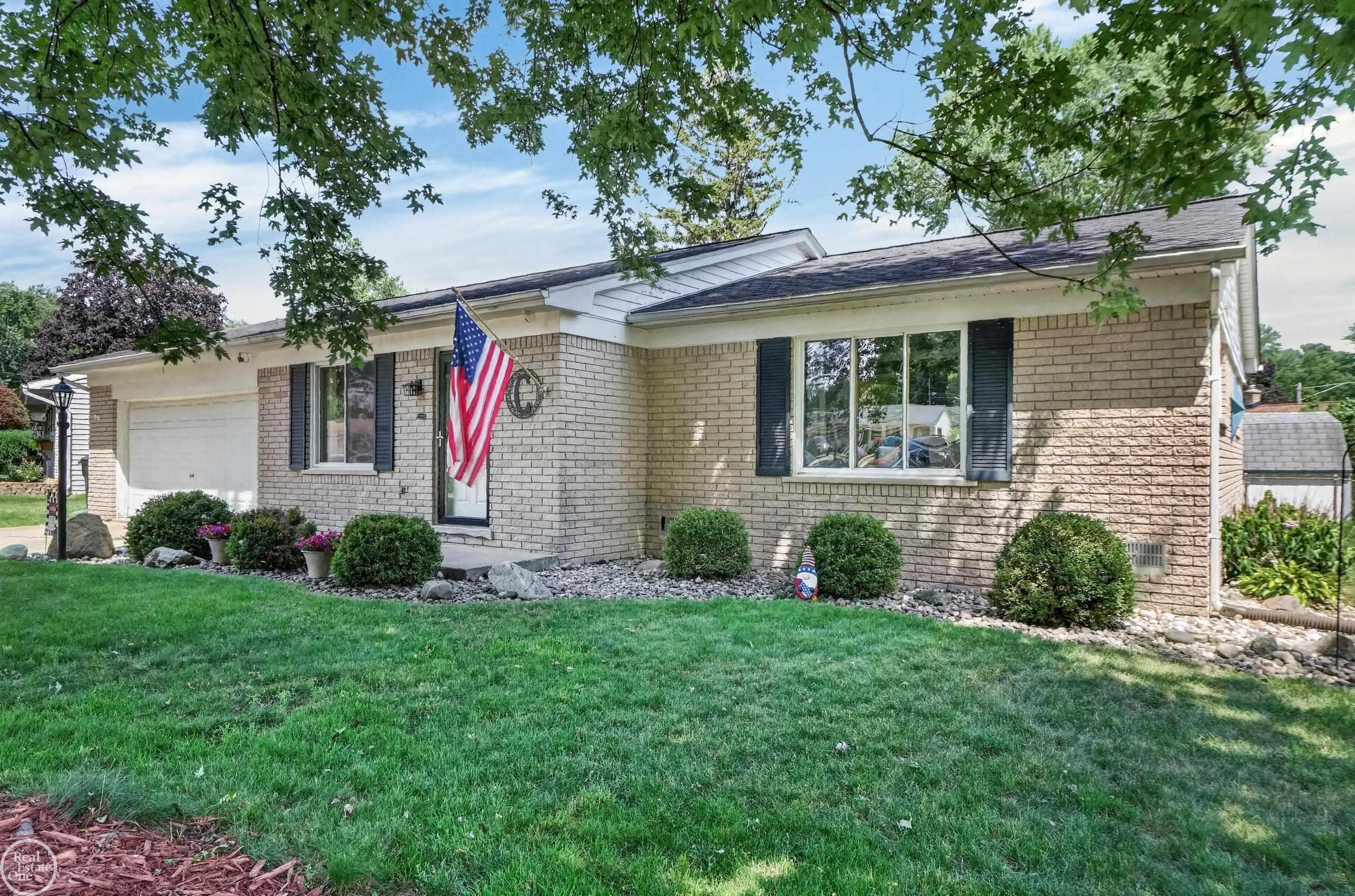 50644 Parsons Drive, Shelby Twp, MI 48317 — Photo 22