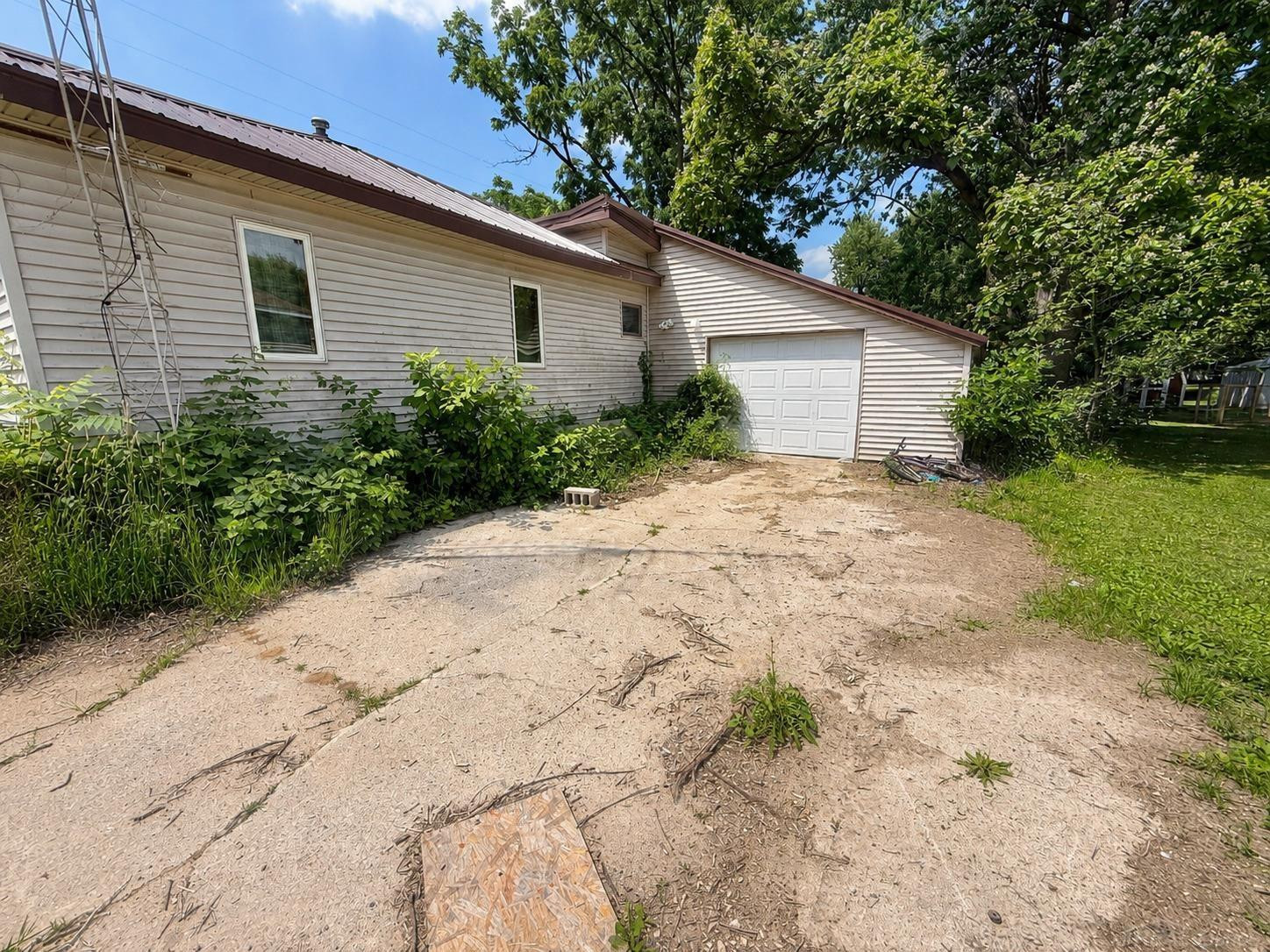 304 W Elba Street, Perrinton, MI 48871 — Photo 3