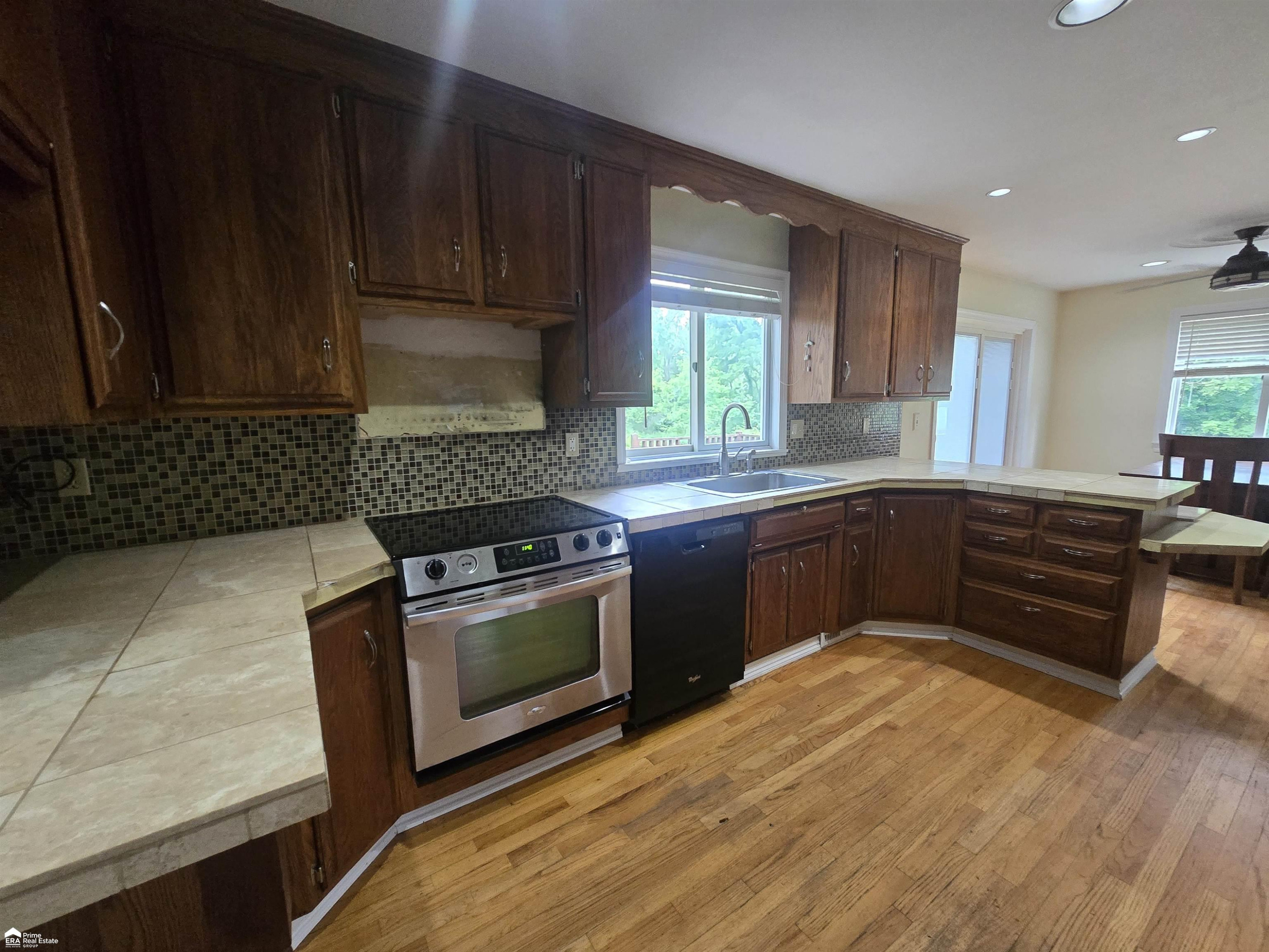 819 W Summit Street, Durand, MI 48429 — Photo 5