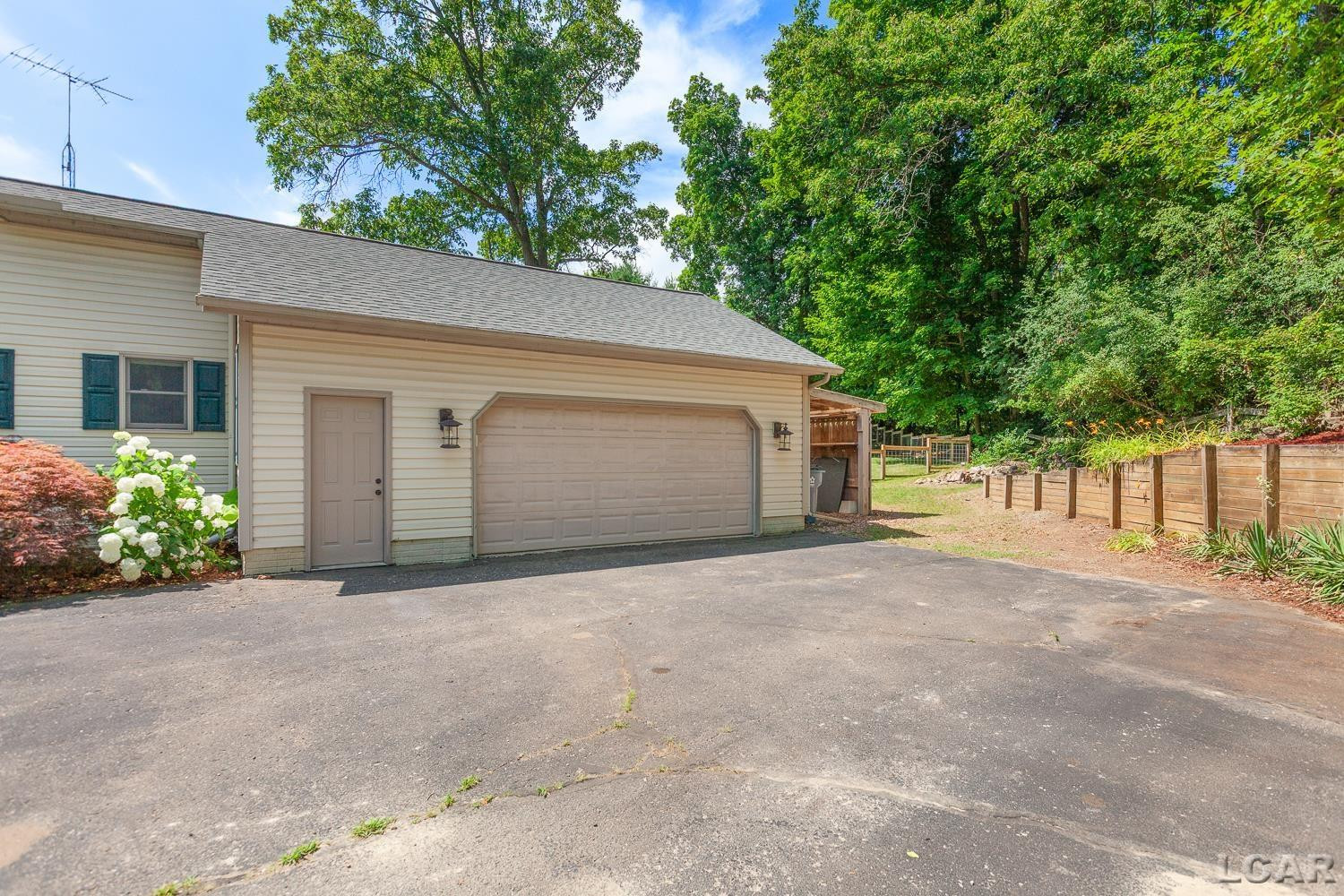 5619 Rays Drive, Onsted, MI 49265 — Photo 48