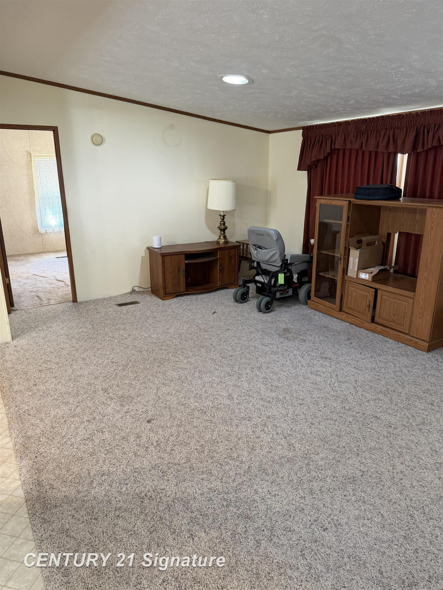 196 Apollo Avenue, Flushing, MI 48433 — Photo 9