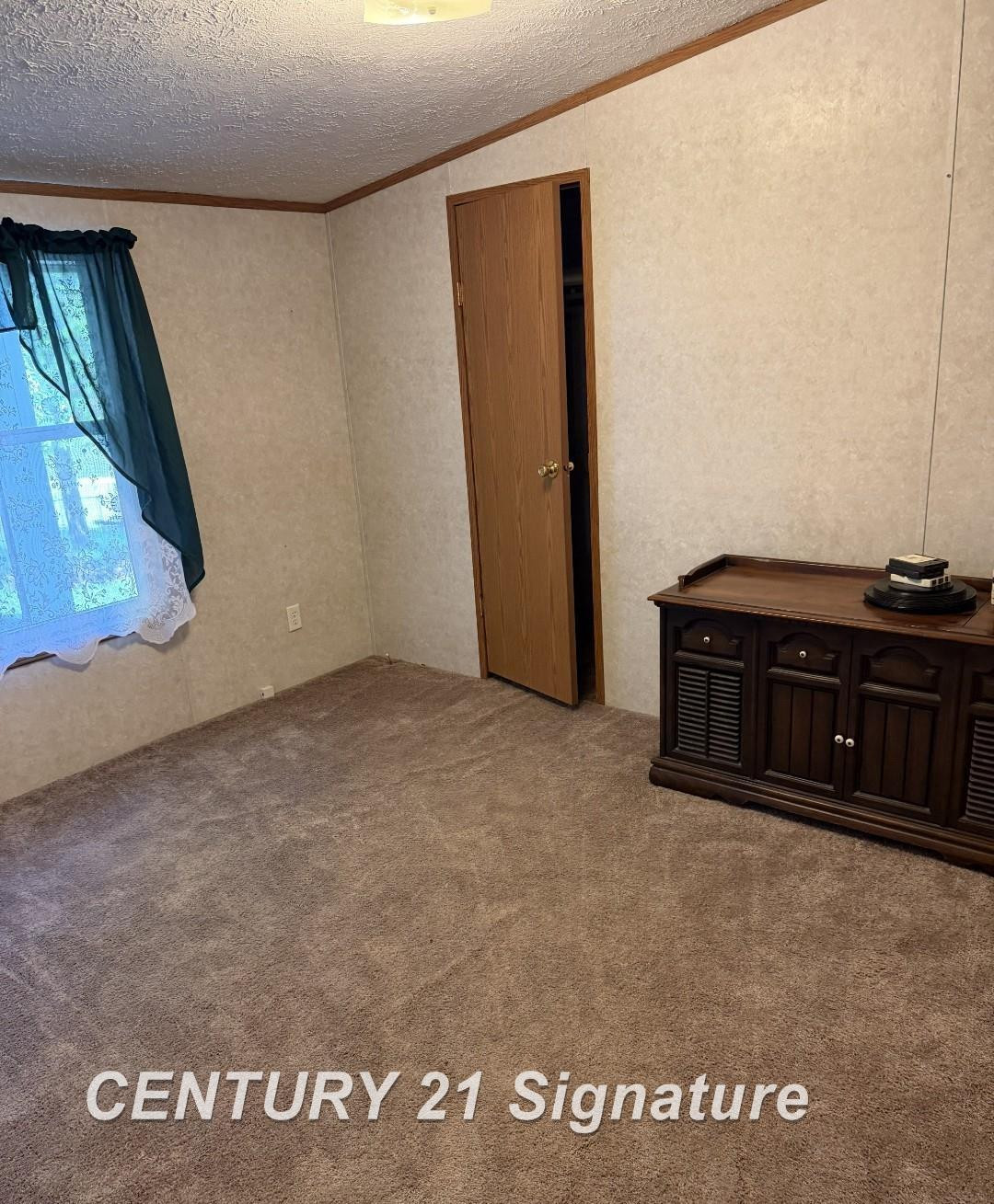 196 Apollo Avenue, Flushing, MI 48433 — Photo 12