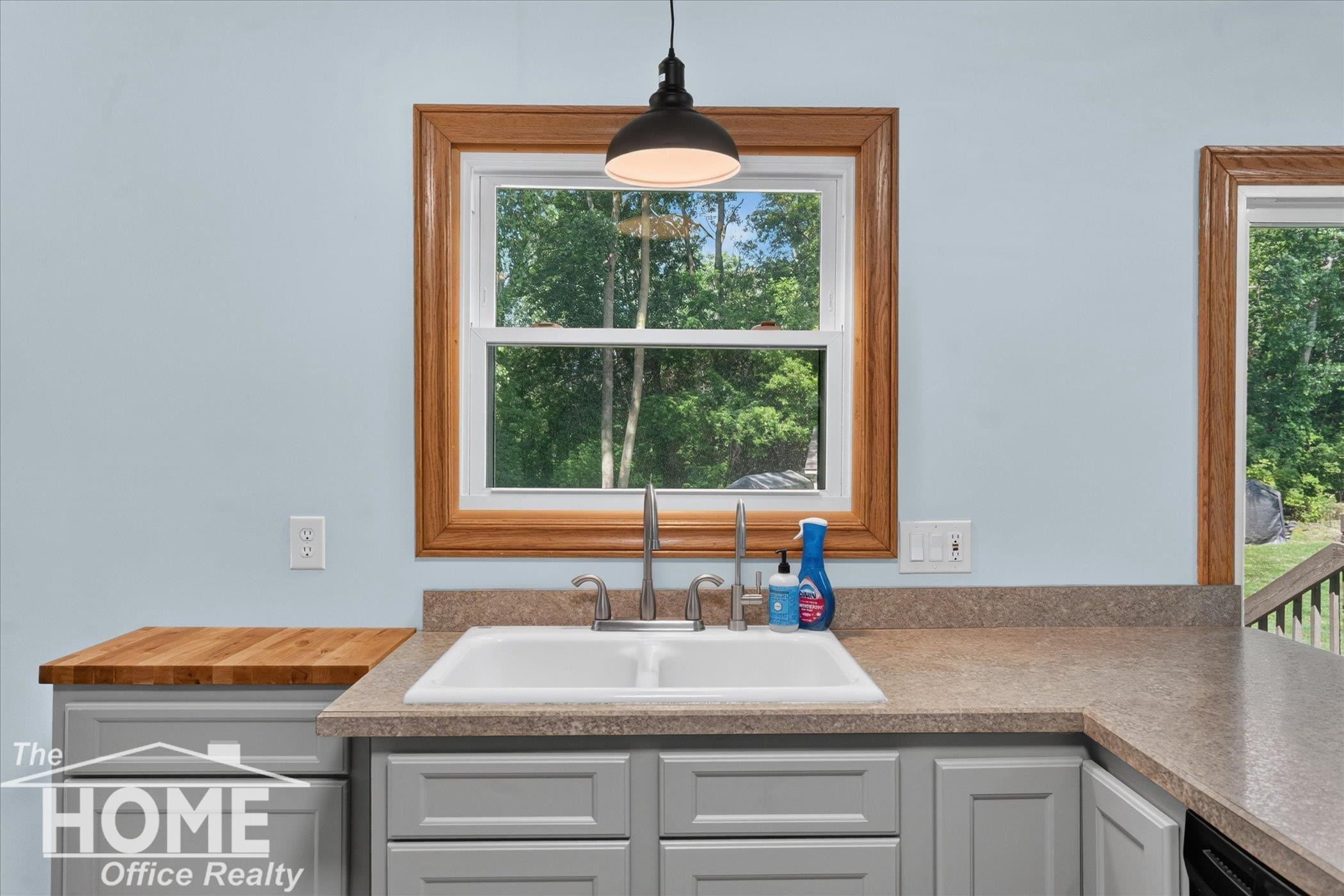 422 S Williams Street, Perry, MI 48872 — Photo 12