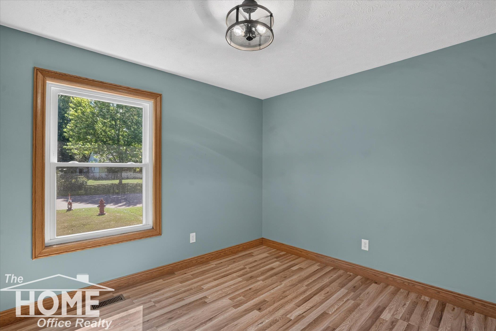 422 S Williams Street, Perry, MI 48872 — Photo 15