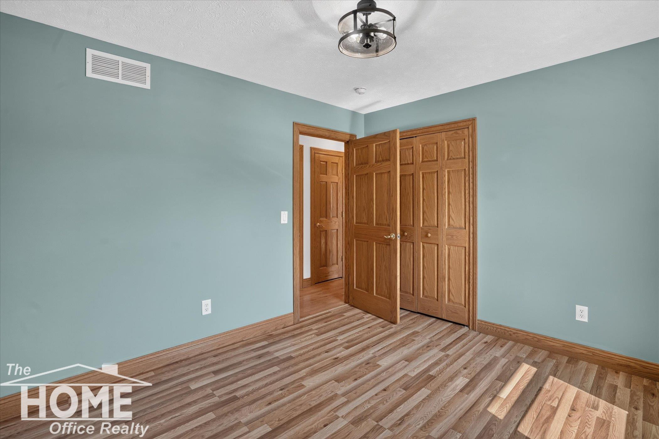 422 S Williams Street, Perry, MI 48872 — Photo 16