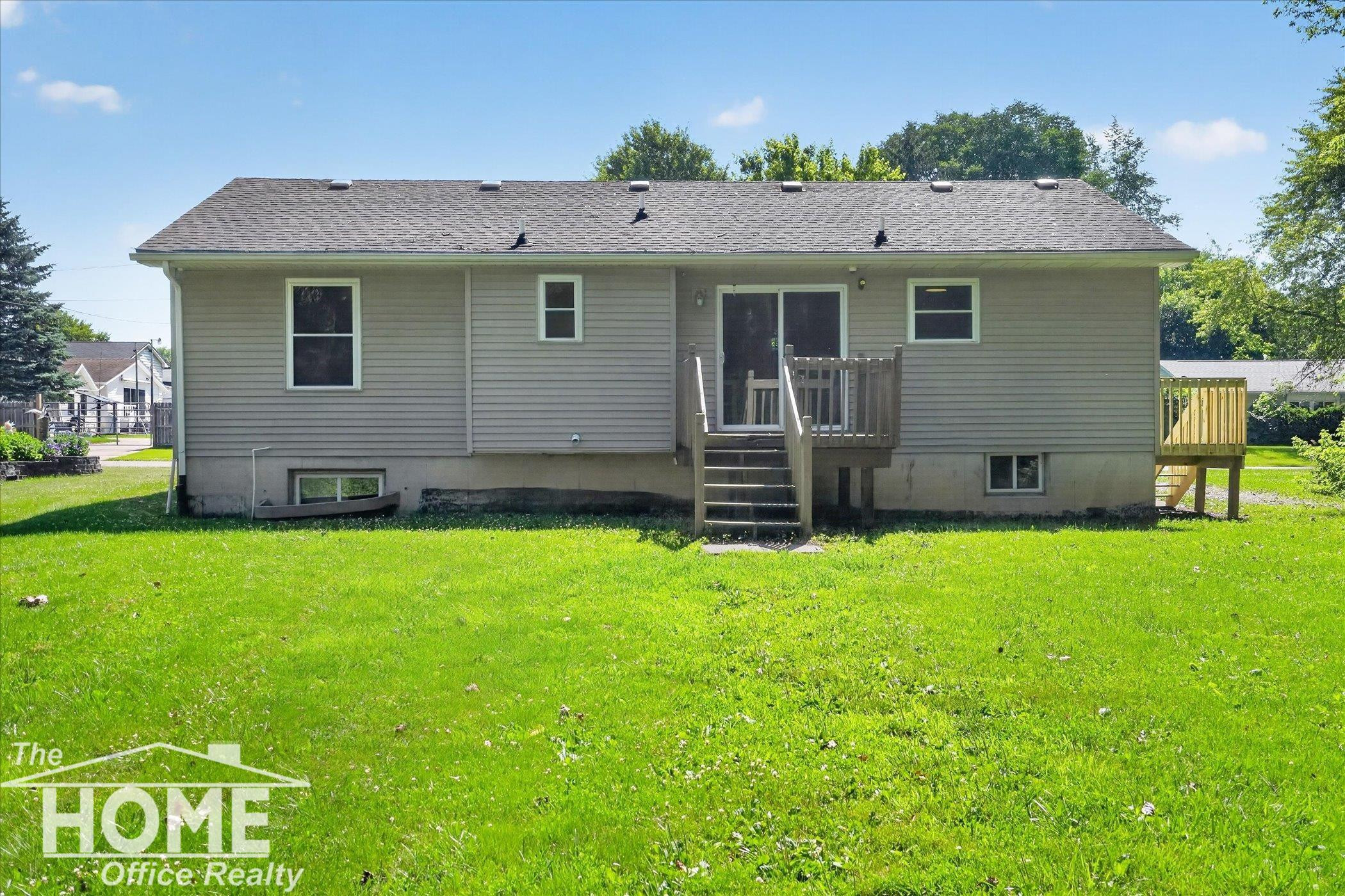 422 S Williams Street, Perry, MI 48872 — Photo 29