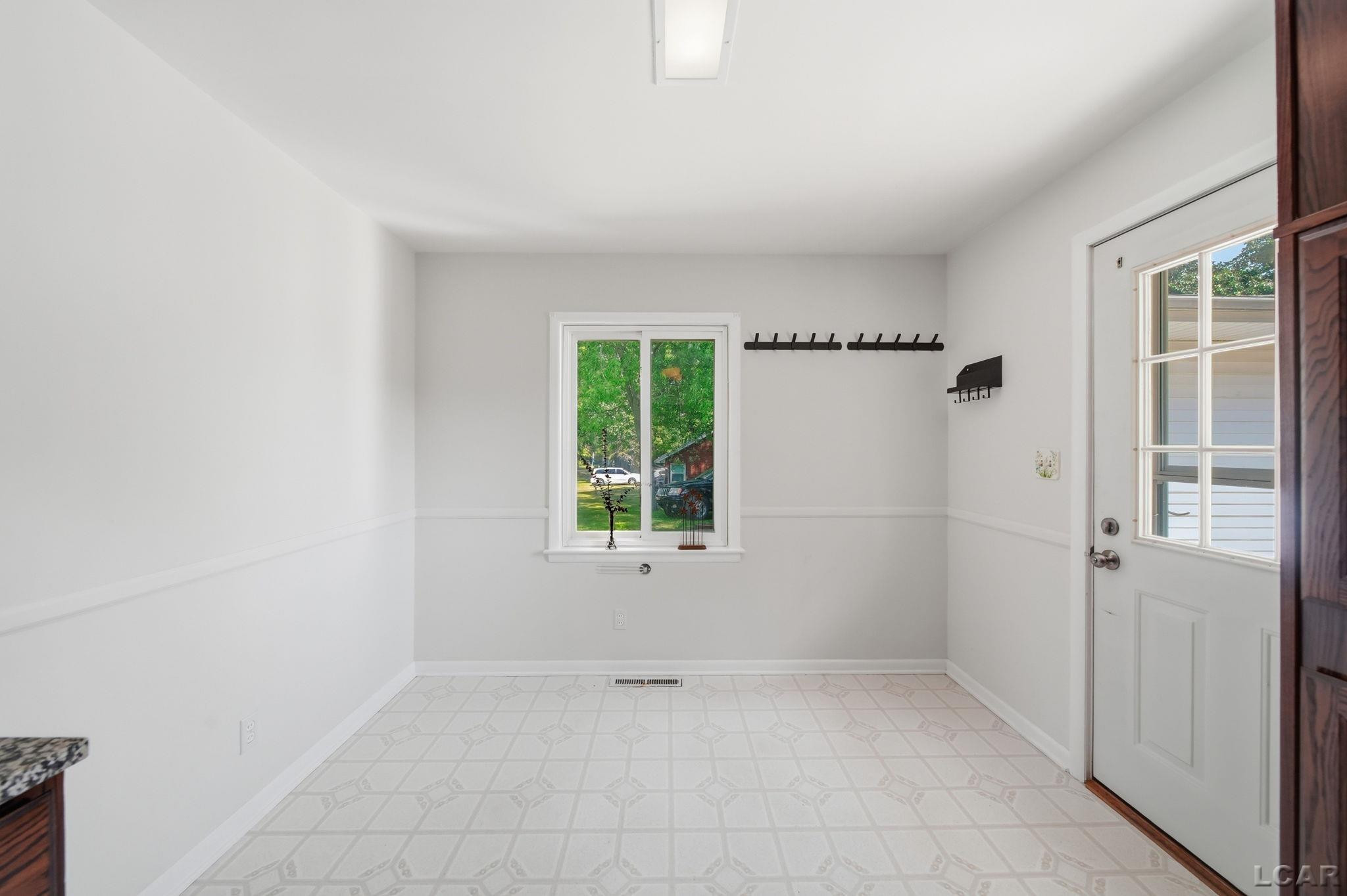 2745 E Carleton Road, Adrian, MI 49221 — Photo 13