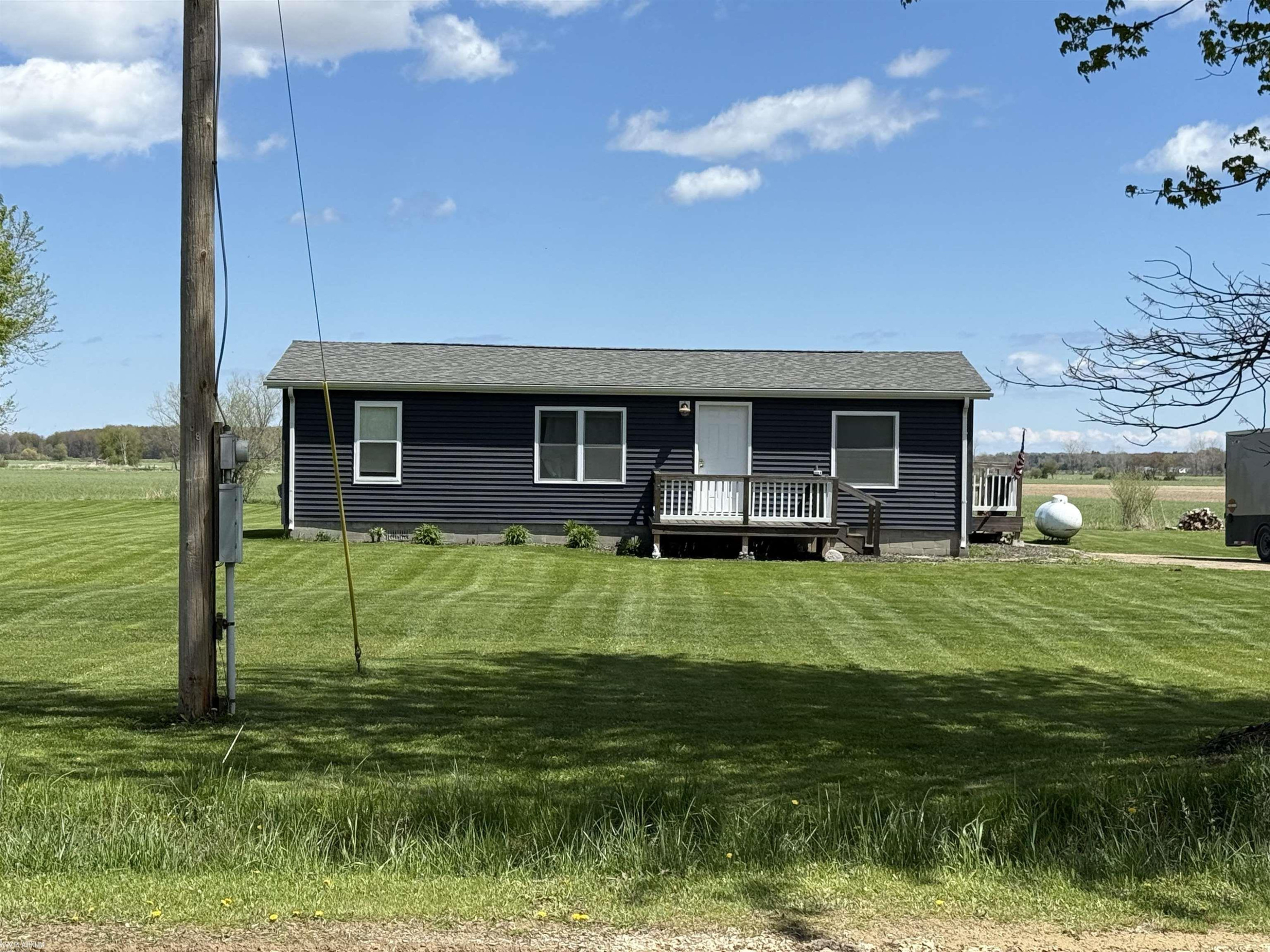 731 S Fitch Road, MI 48419 — Photo 2