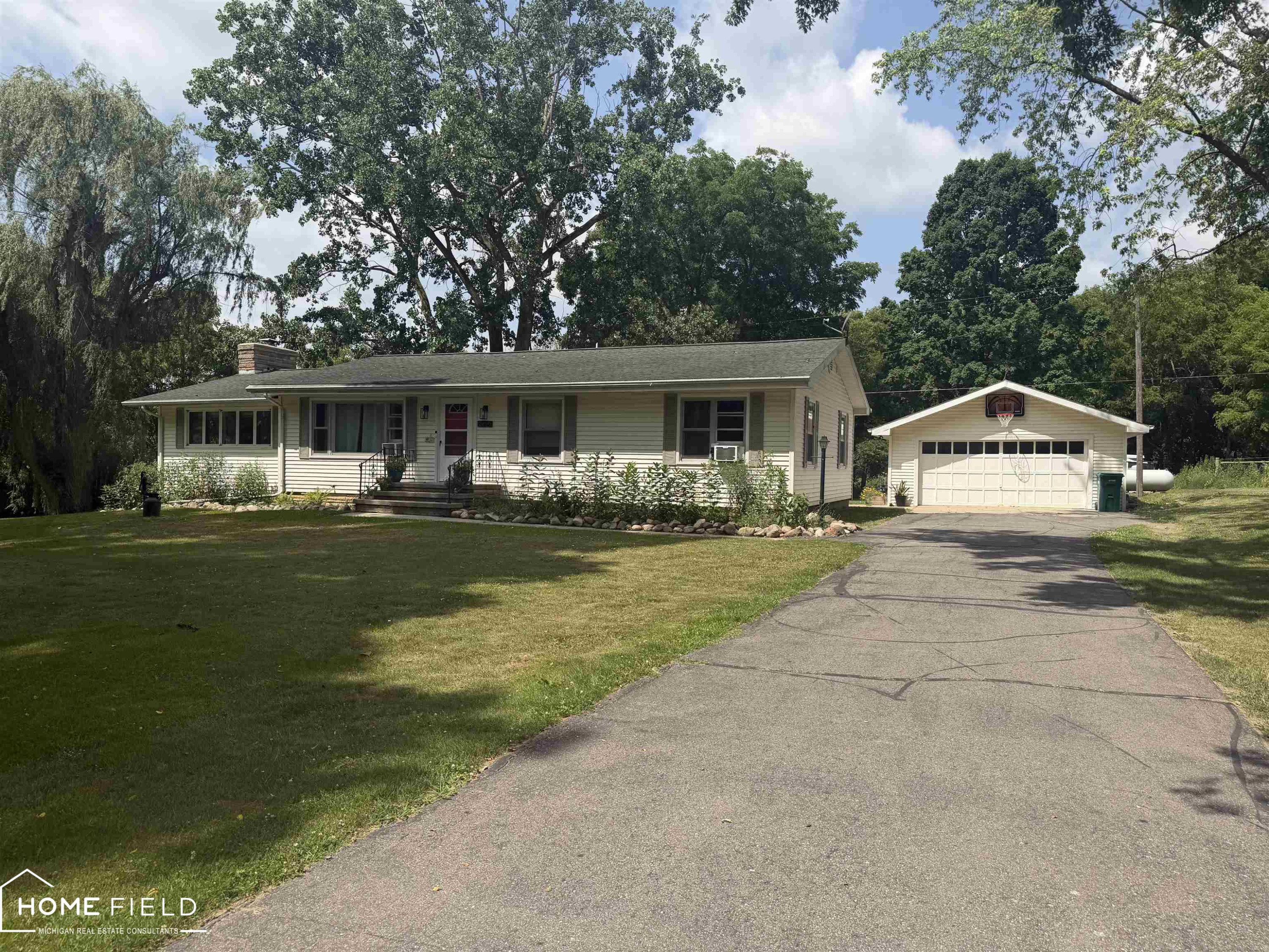 2660 S Morrice Road, Owosso, MI 48867