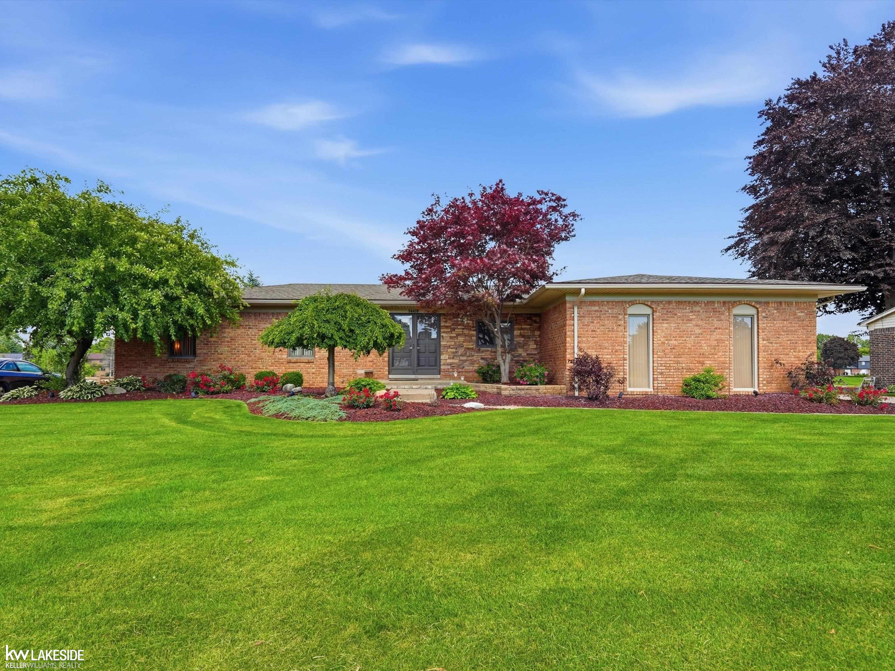 54416 Blue Cloud Drive, Shelby Twp, MI 48315 — Photo 3