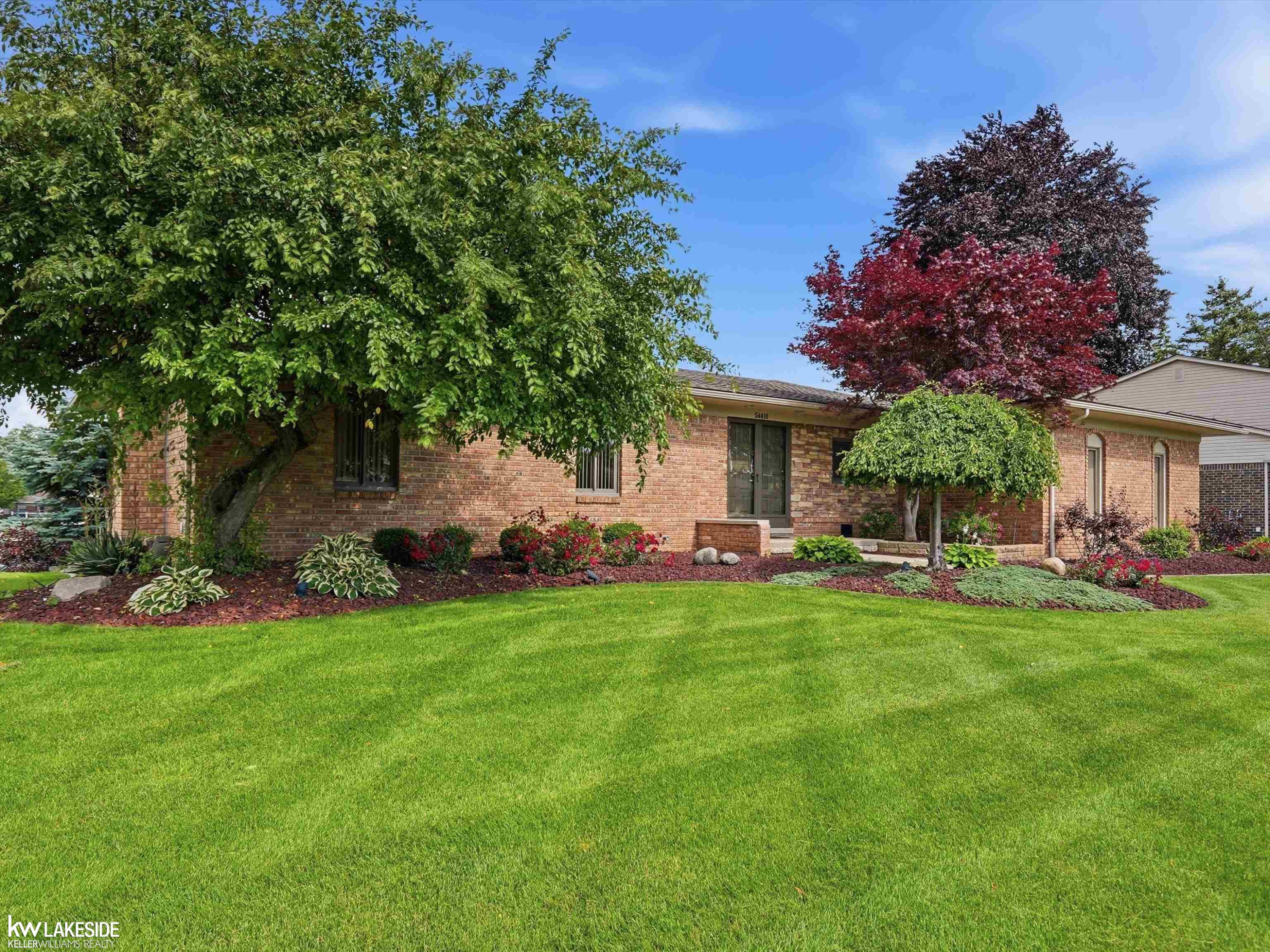 54416 Blue Cloud Drive, Shelby Twp, MI 48315 — Photo 6