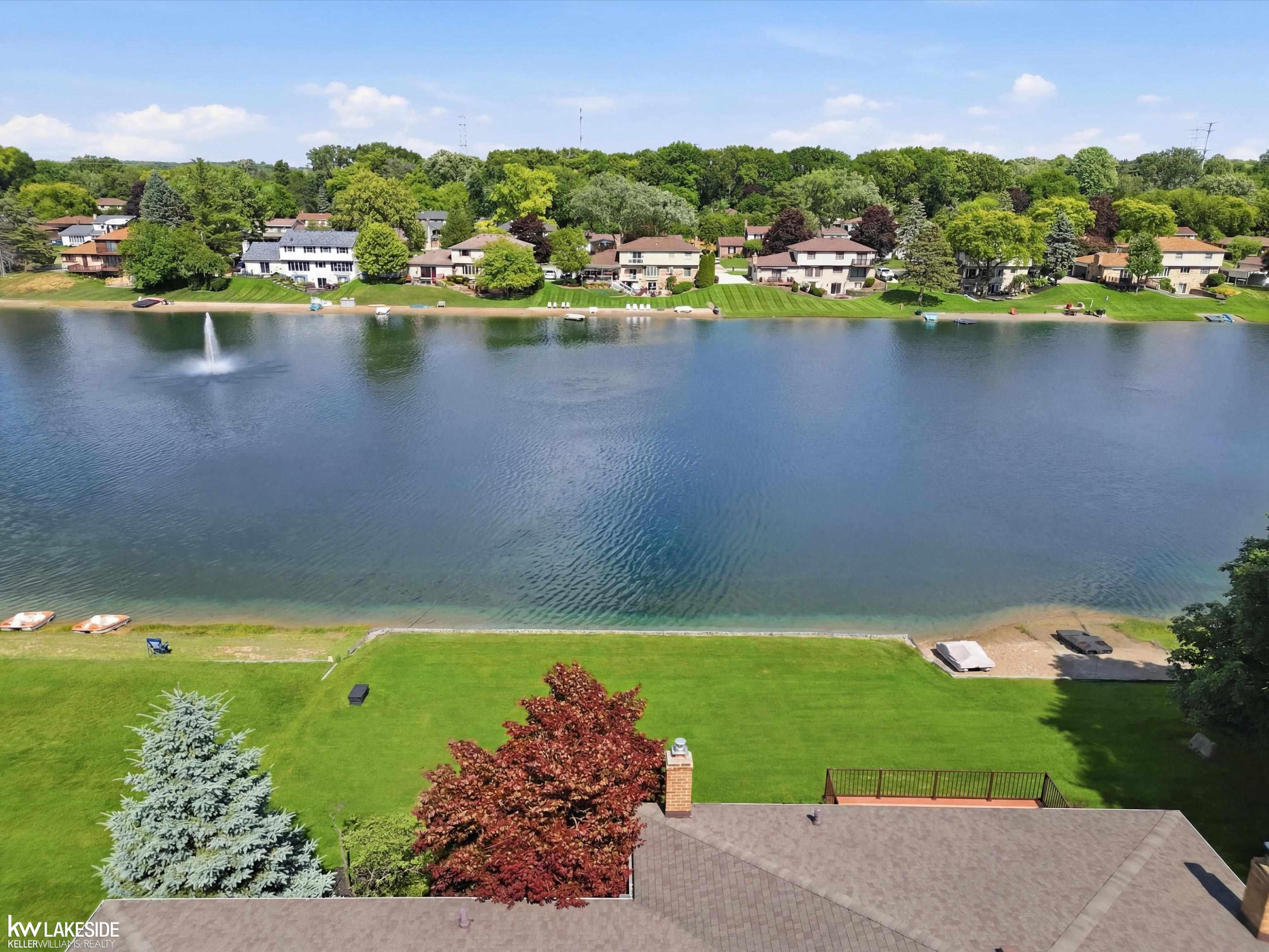 54416 Blue Cloud Drive, Shelby Twp, MI 48315 — Photo 15