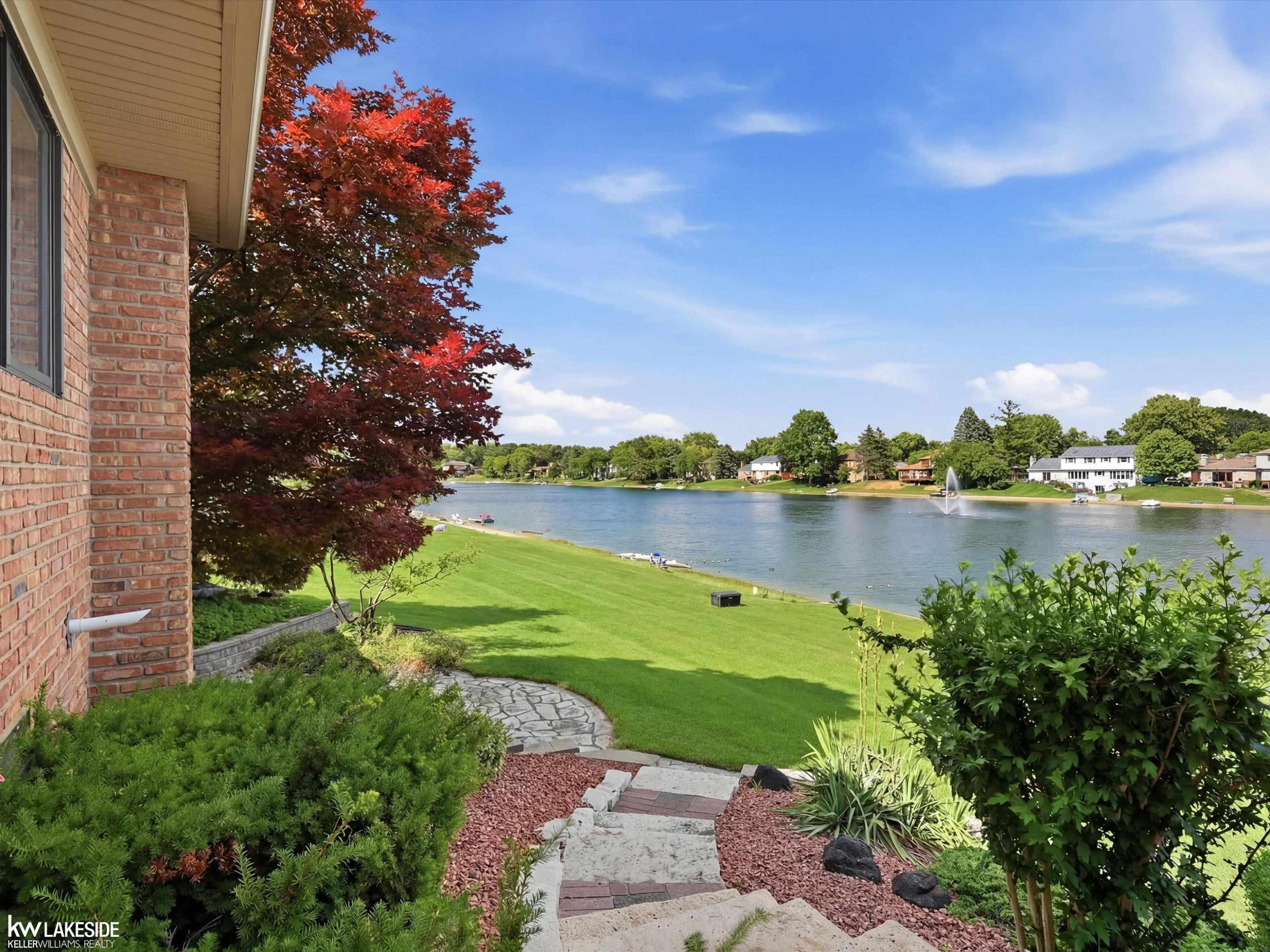 54416 Blue Cloud Drive, Shelby Twp, MI 48315 — Photo 28