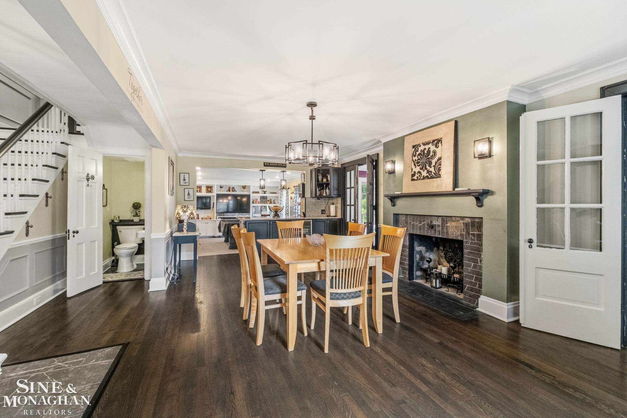 580 Hampton Road, Grosse Pointe Woods, MI 48236 — Photo 8