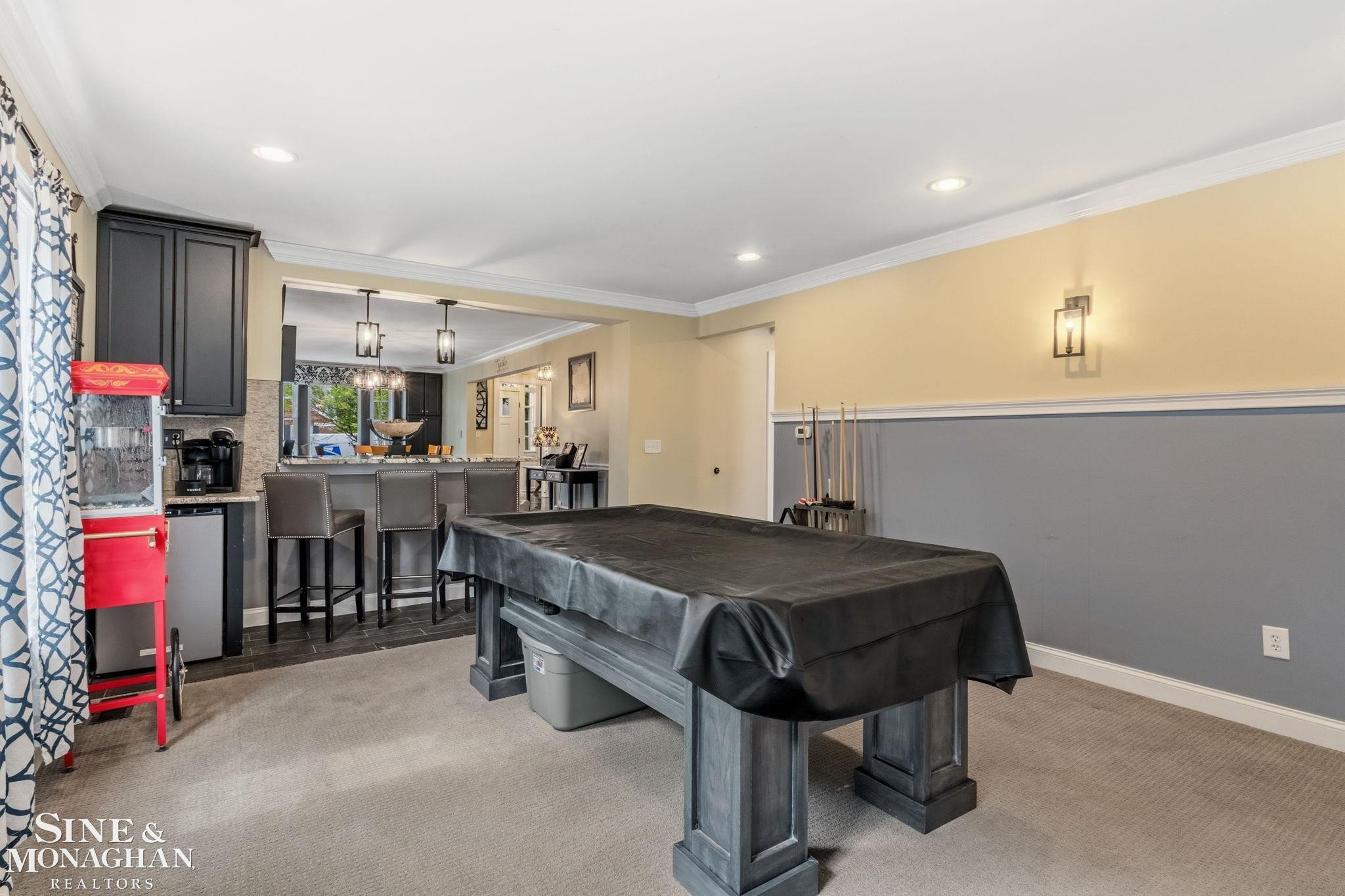 580 Hampton Road, Grosse Pointe Woods, MI 48236 — Photo 18