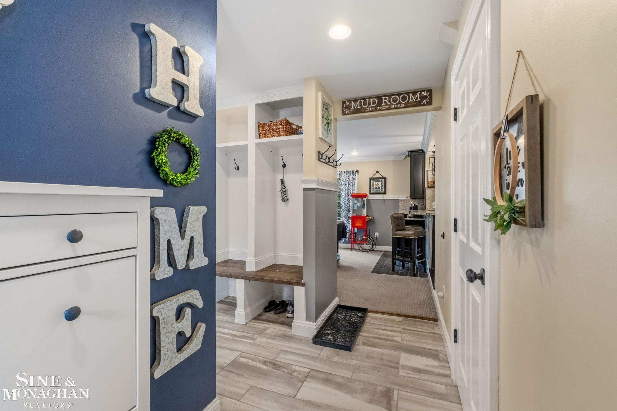 580 Hampton Road, Grosse Pointe Woods, MI 48236 — Photo 29