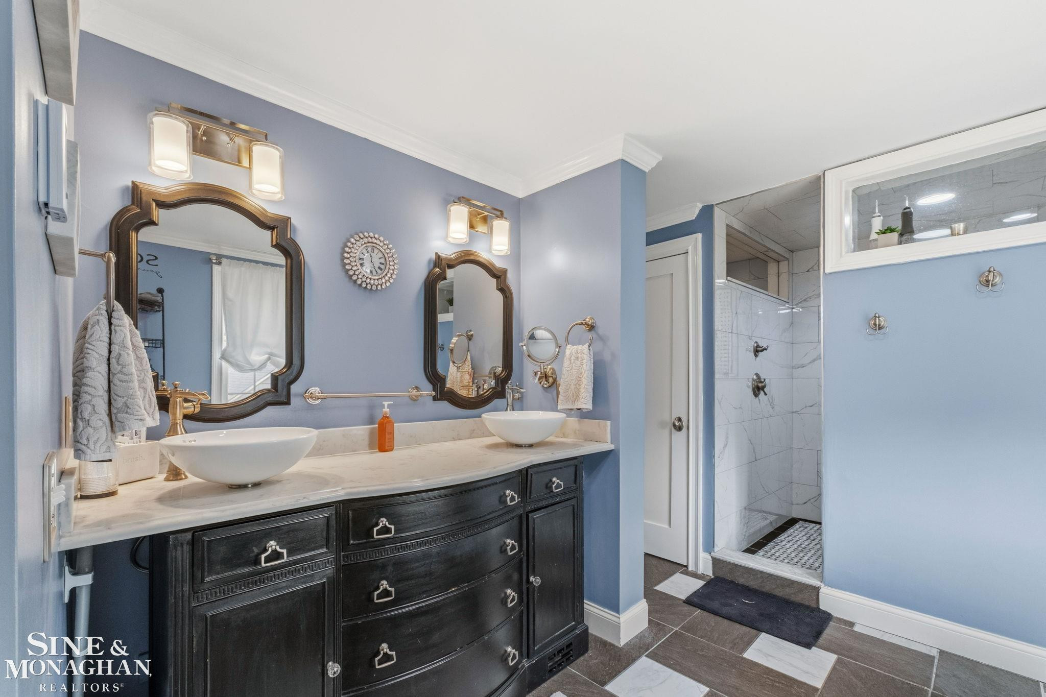 580 Hampton Road, Grosse Pointe Woods, MI 48236 — Photo 48