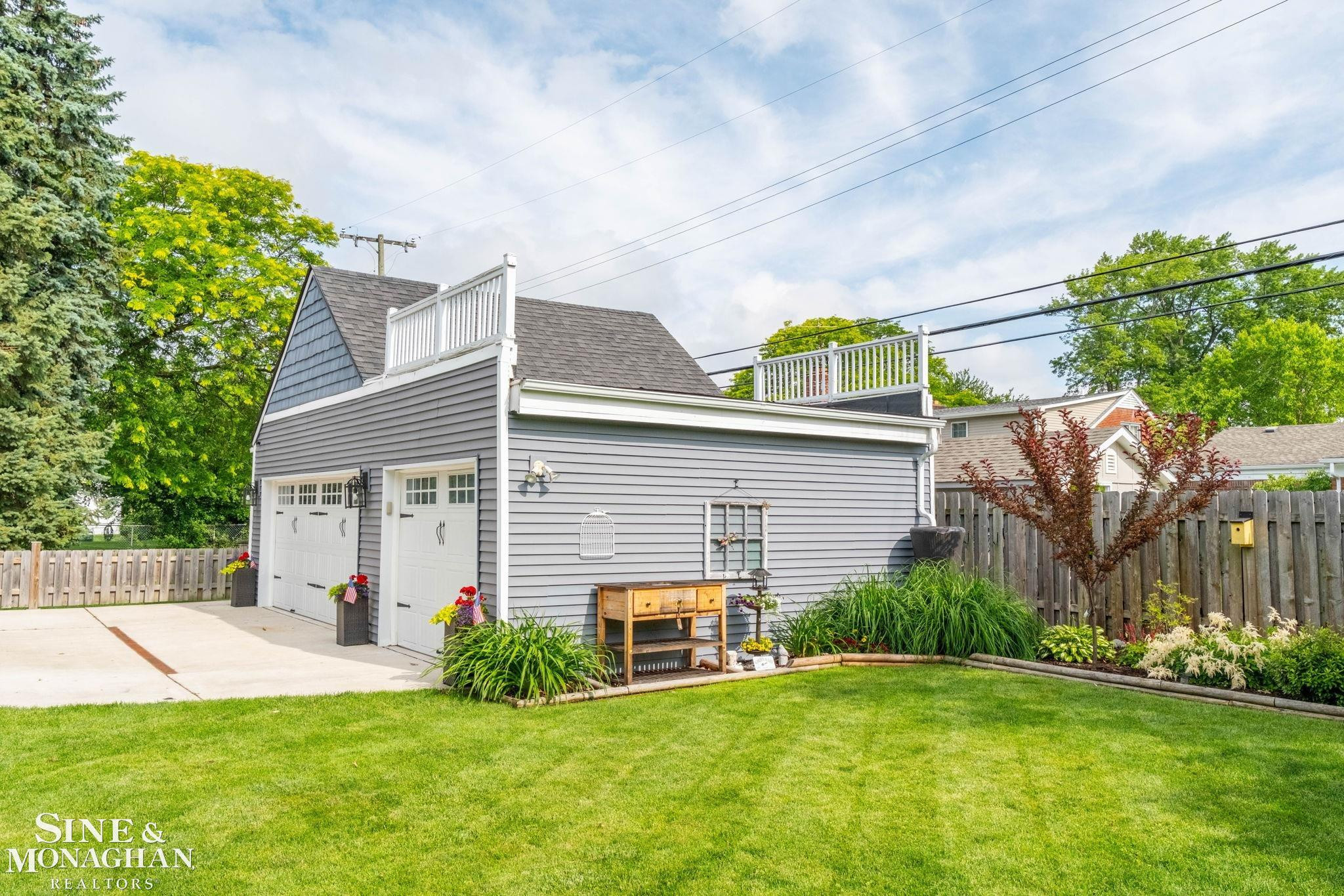 580 Hampton Road, Grosse Pointe Woods, MI 48236 — Photo 66