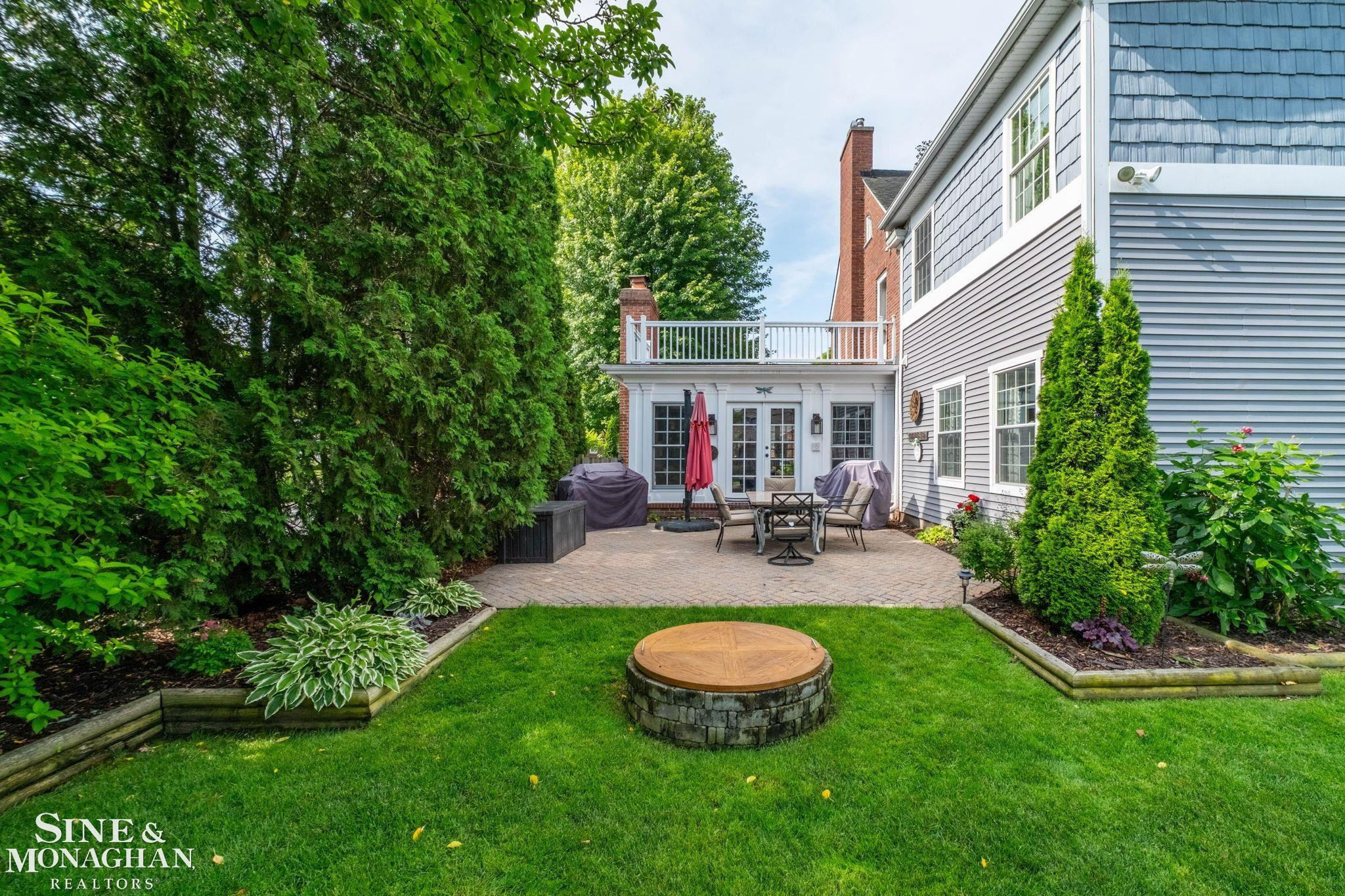 580 Hampton Road, Grosse Pointe Woods, MI 48236 — Photo 68