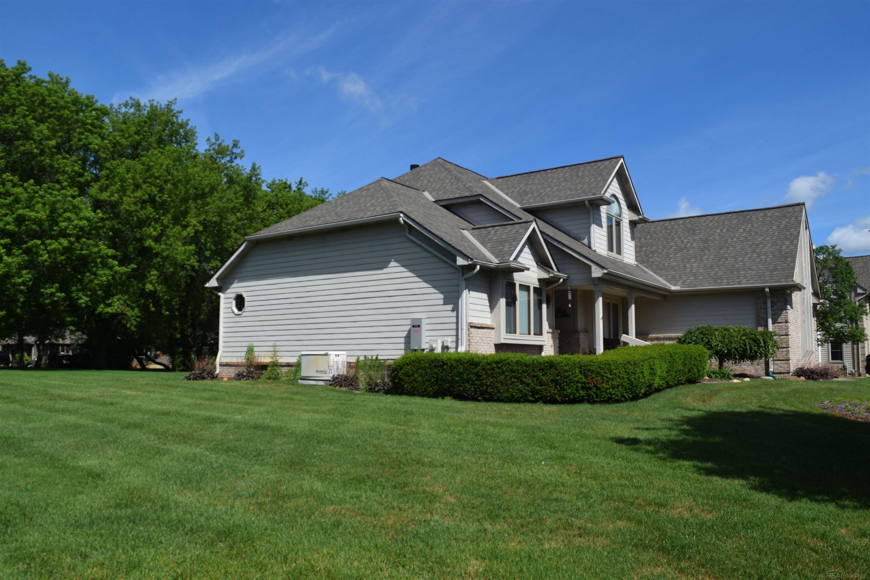 1037 Todd Court, White Lake, MI 48383 — Photo 4