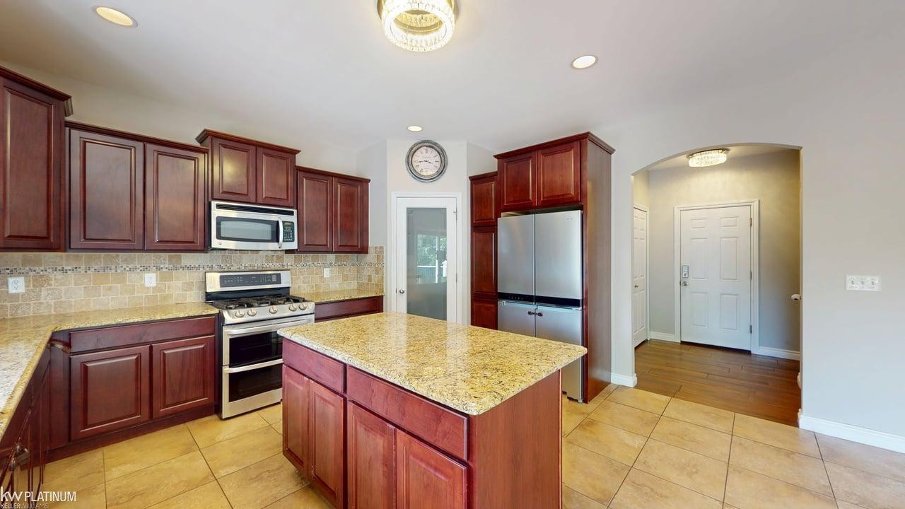 4308 Hawks Nest Road, Shelby Twp, MI 48317 — Photo 12