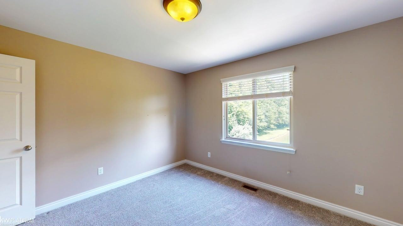 4308 Hawks Nest Road, Shelby Twp, MI 48317 — Photo 32