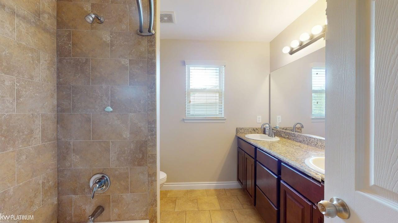 4308 Hawks Nest Road, Shelby Twp, MI 48317 — Photo 33