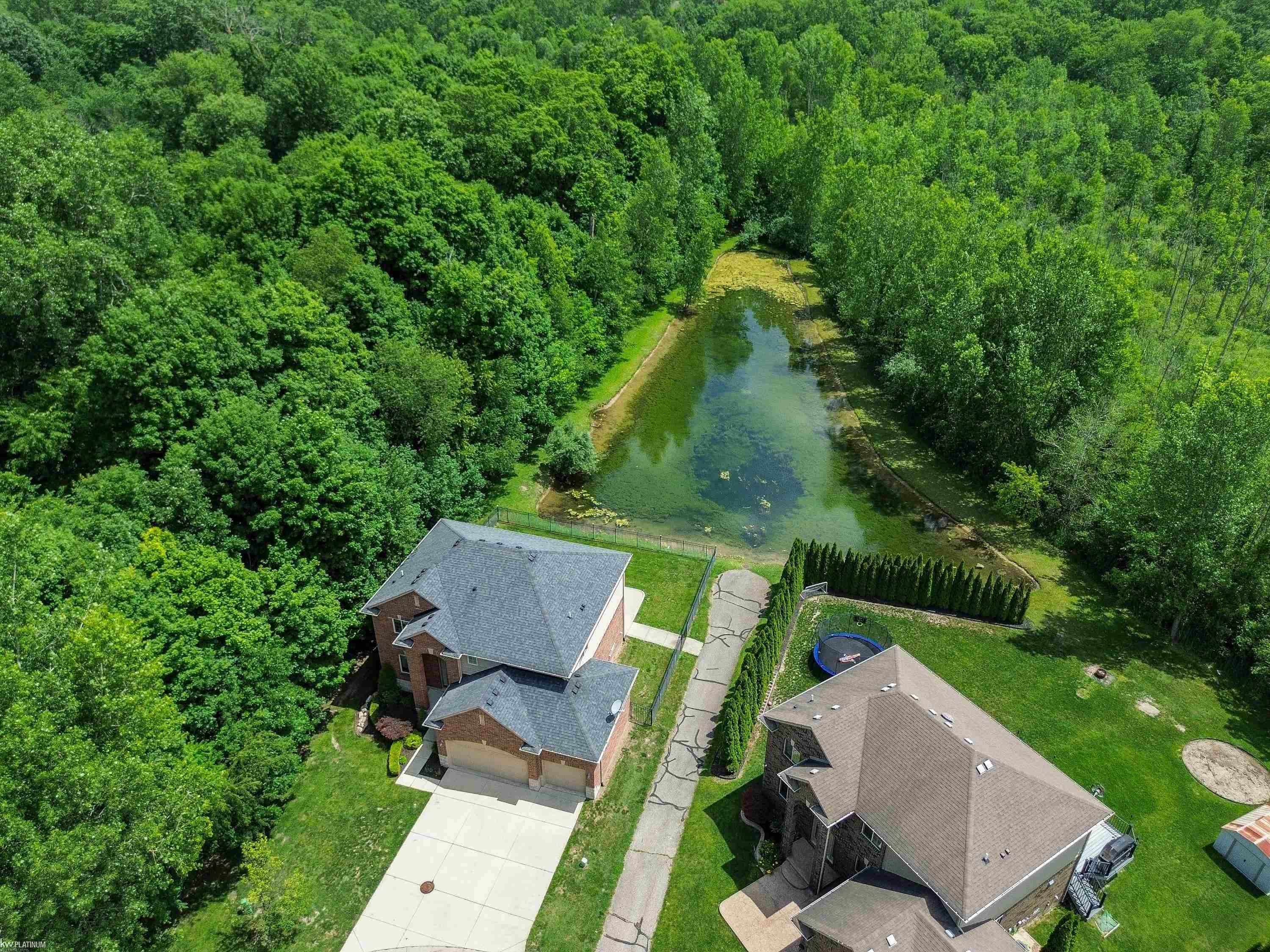 4308 Hawks Nest Road, Shelby Twp, MI 48317 — Photo 46