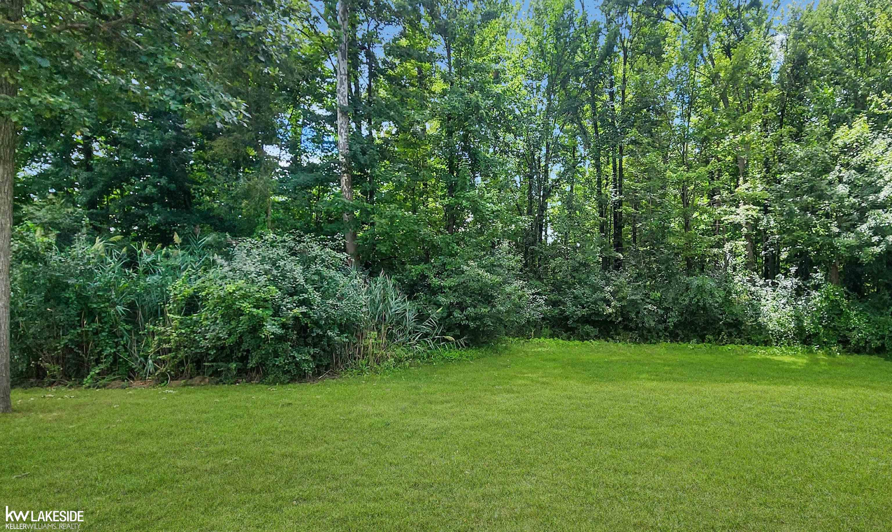 39025 Buckingham Drive, Romulus, MI 48174 — Photo 53