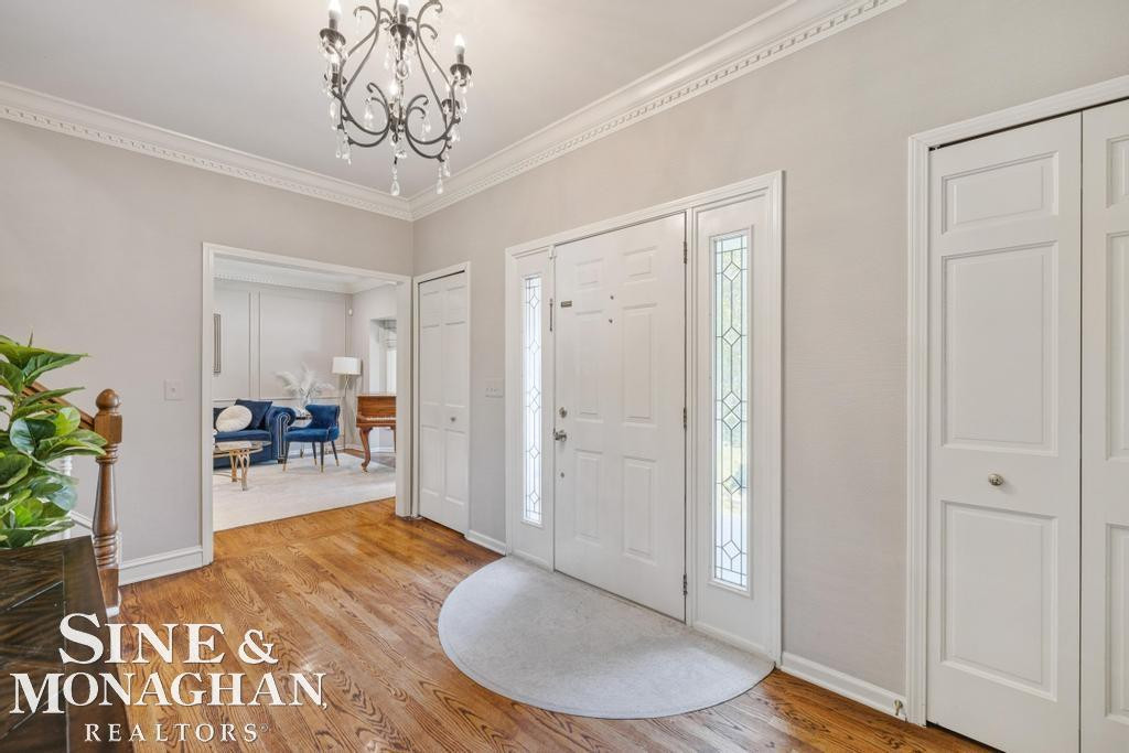 1045 Whittier Road, Grosse Pointe Park, MI 48230 — Photo 4