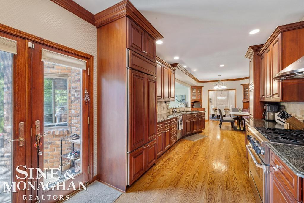 1045 Whittier Road, Grosse Pointe Park, MI 48230 — Photo 20