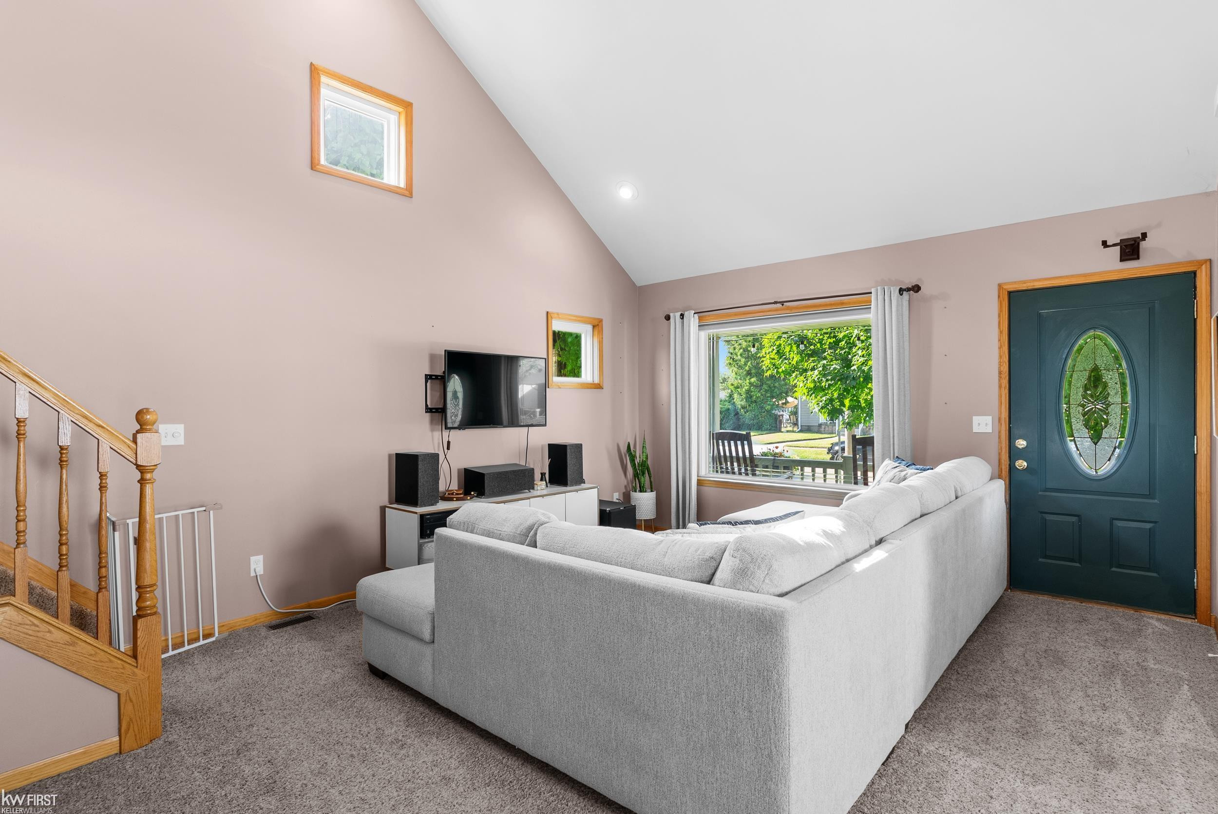 8307 Edward Avenue, Center Line, MI 48015 — Photo 8