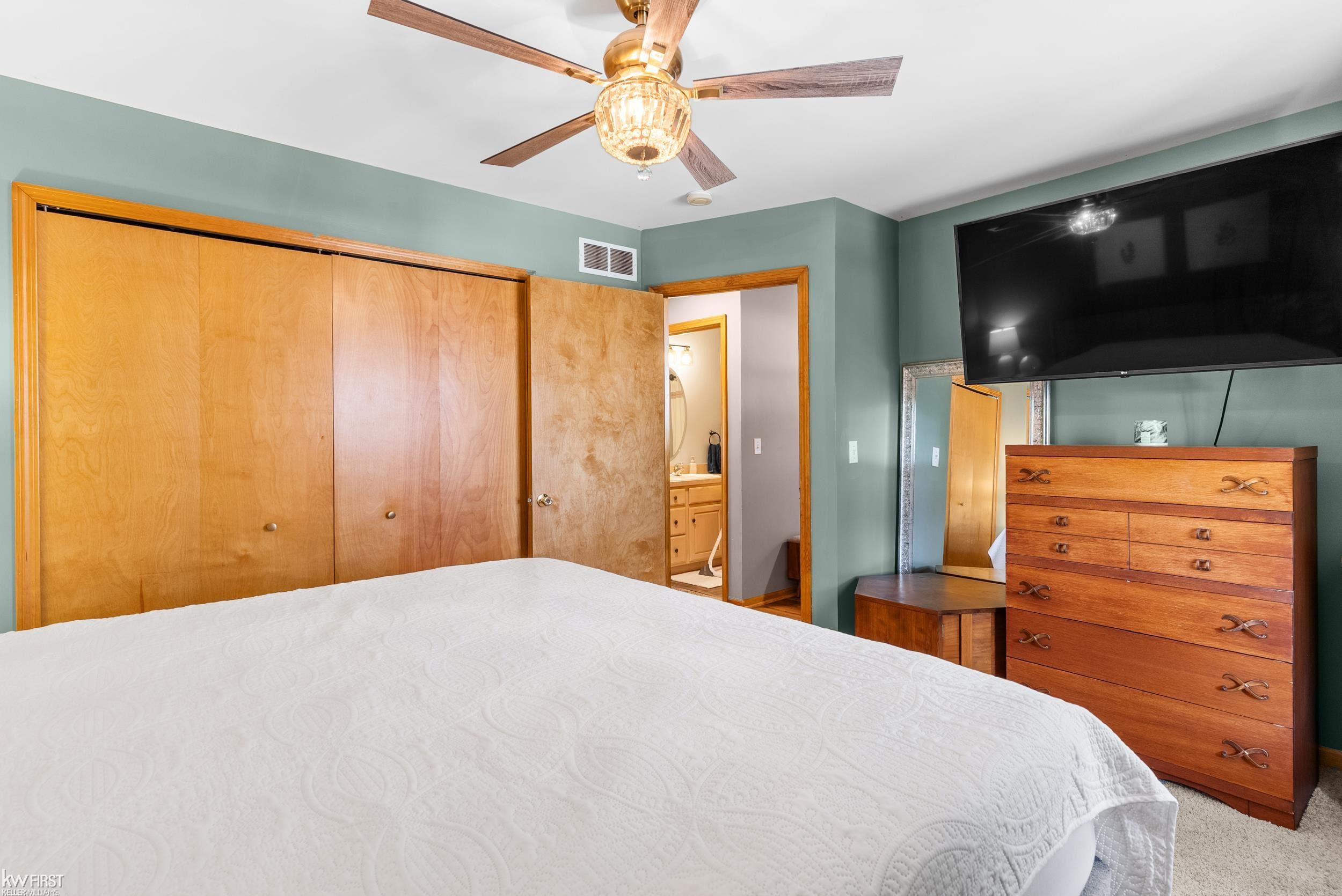 8307 Edward Avenue, Center Line, MI 48015 — Photo 18