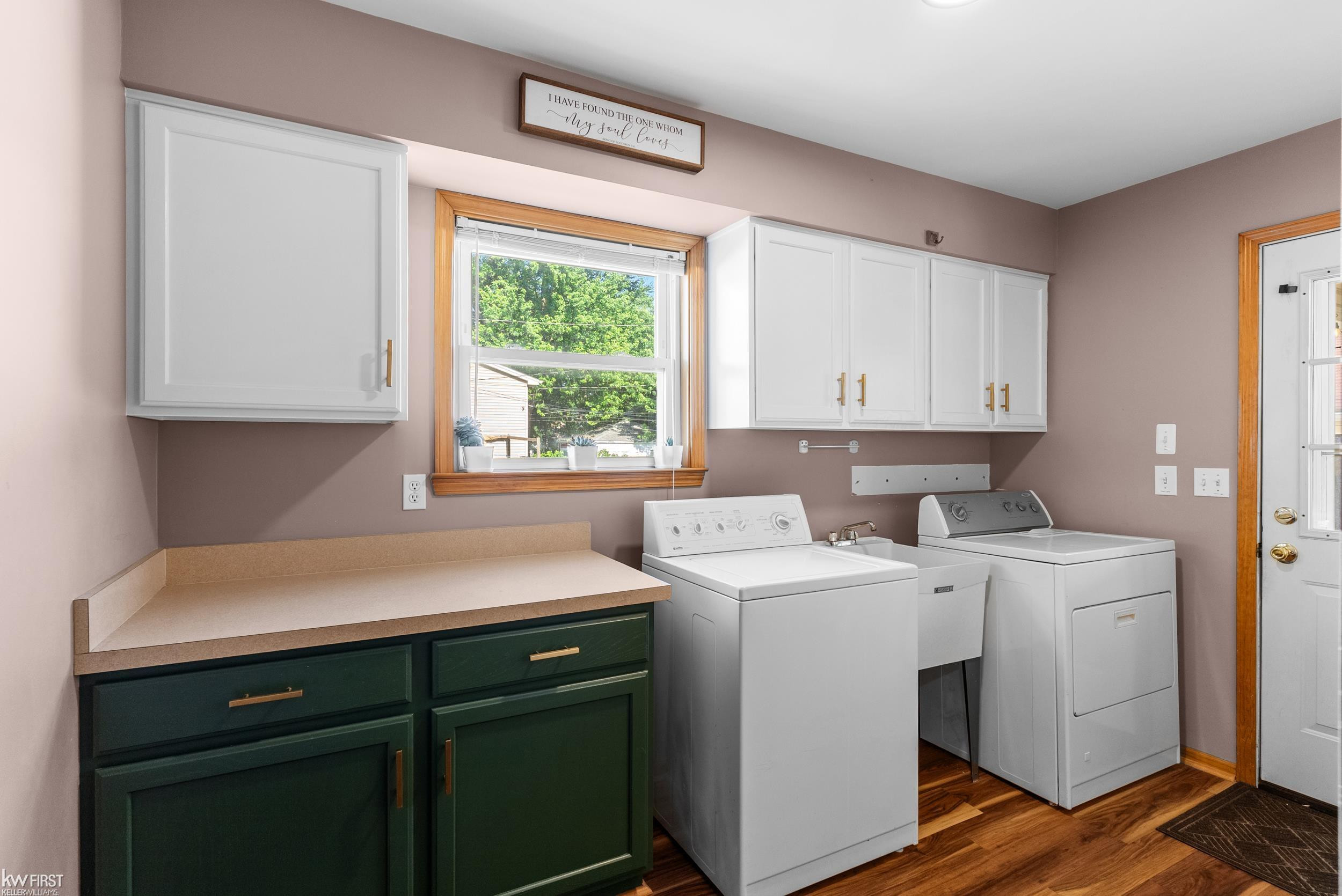 8307 Edward Avenue, Center Line, MI 48015 — Photo 20