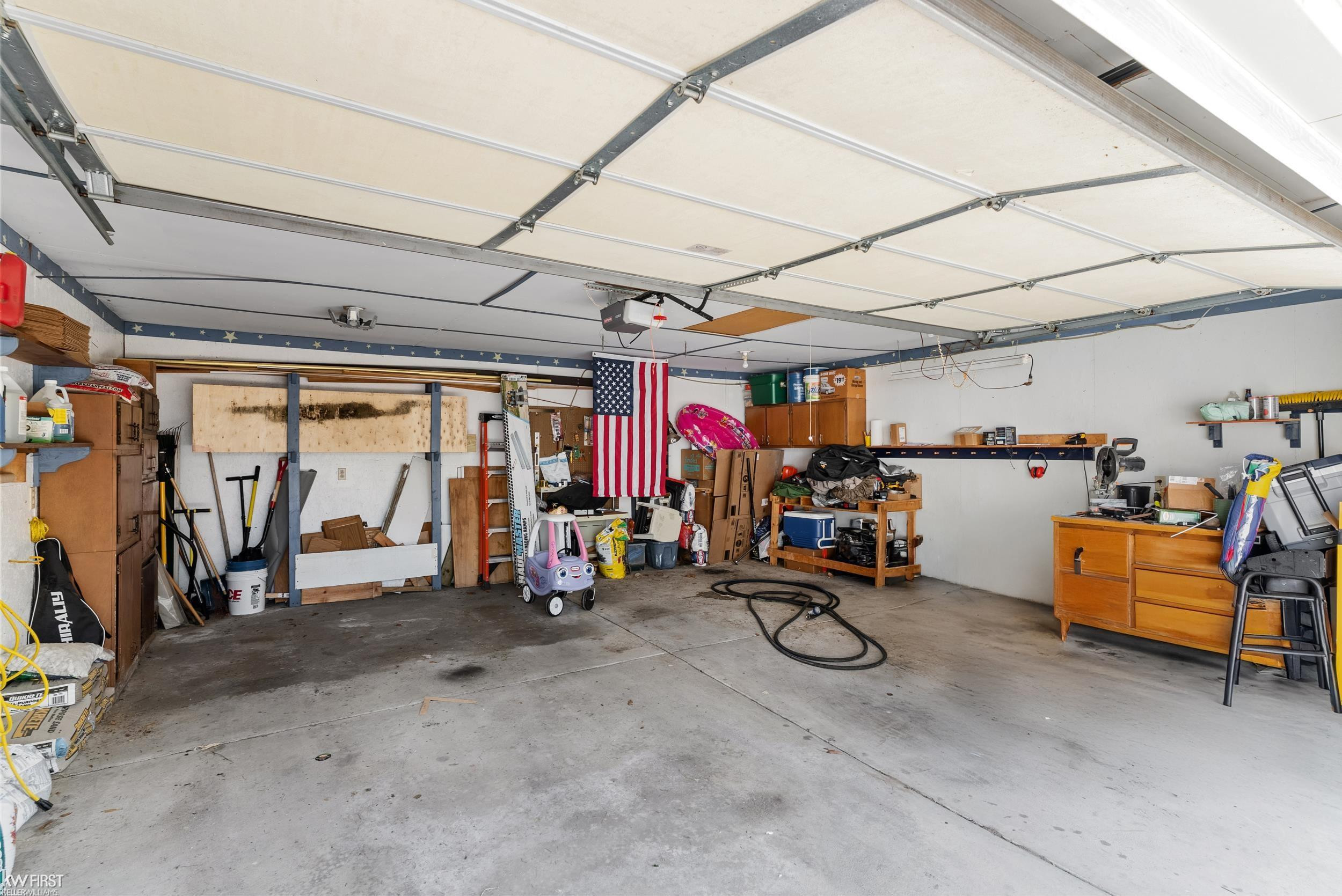 8307 Edward Avenue, Center Line, MI 48015 — Photo 36