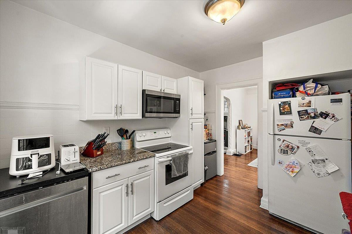 873-875 Beaconsfield Avenue, Grosse Pointe Park, MI 48230 — Photo 37