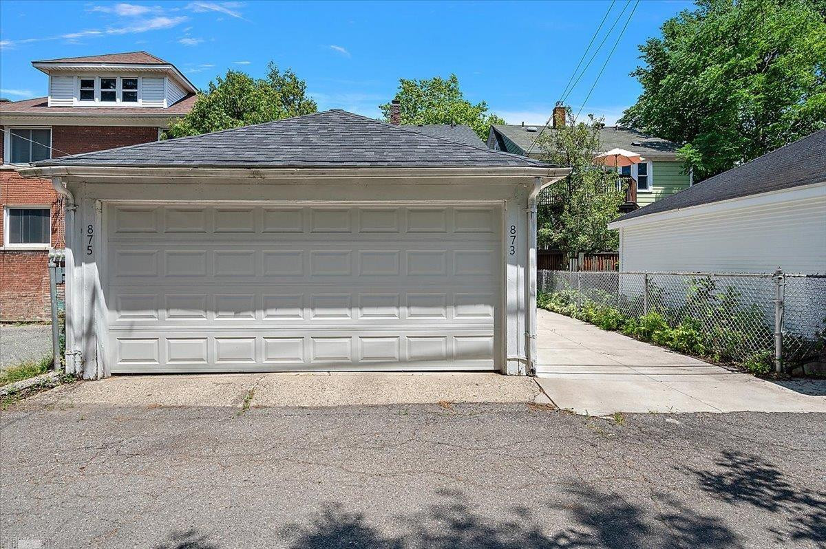 873-875 Beaconsfield Avenue, Grosse Pointe Park, MI 48230 — Photo 59