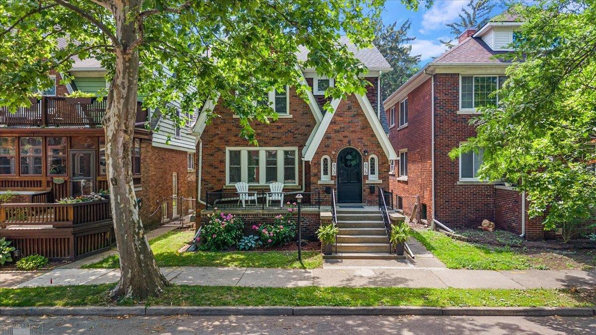 873-875 Beaconsfield Avenue, Grosse Pointe Park, MI 48230 — Photo 6