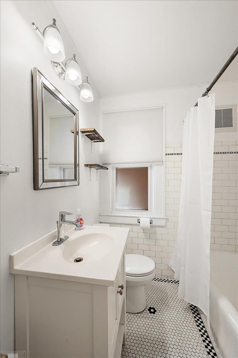 873-875 Beaconsfield Avenue, Grosse Pointe Park, MI 48230 — Photo 20
